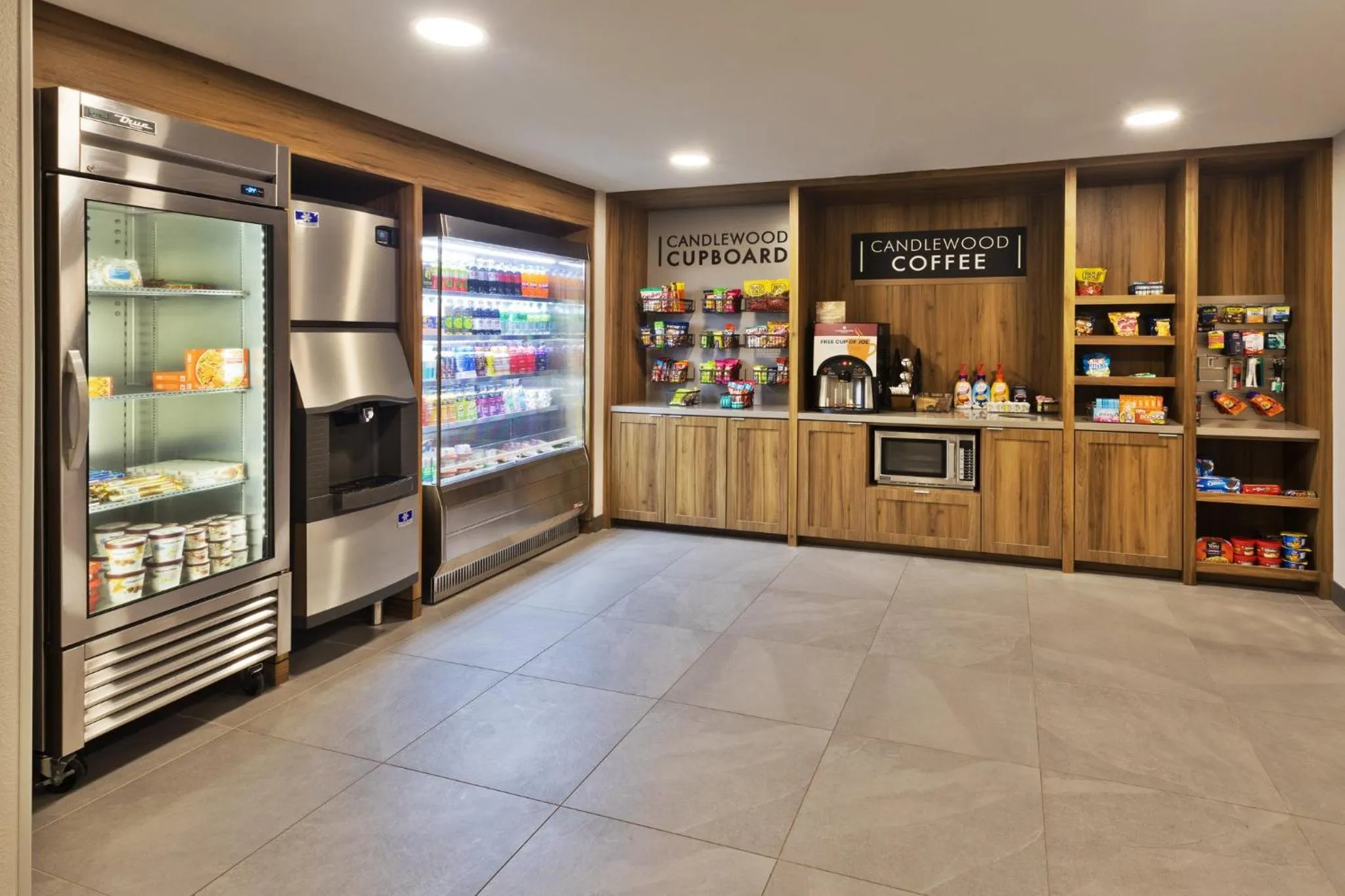 Breakfast in Candlewood Suites Eastchase Park by IHG