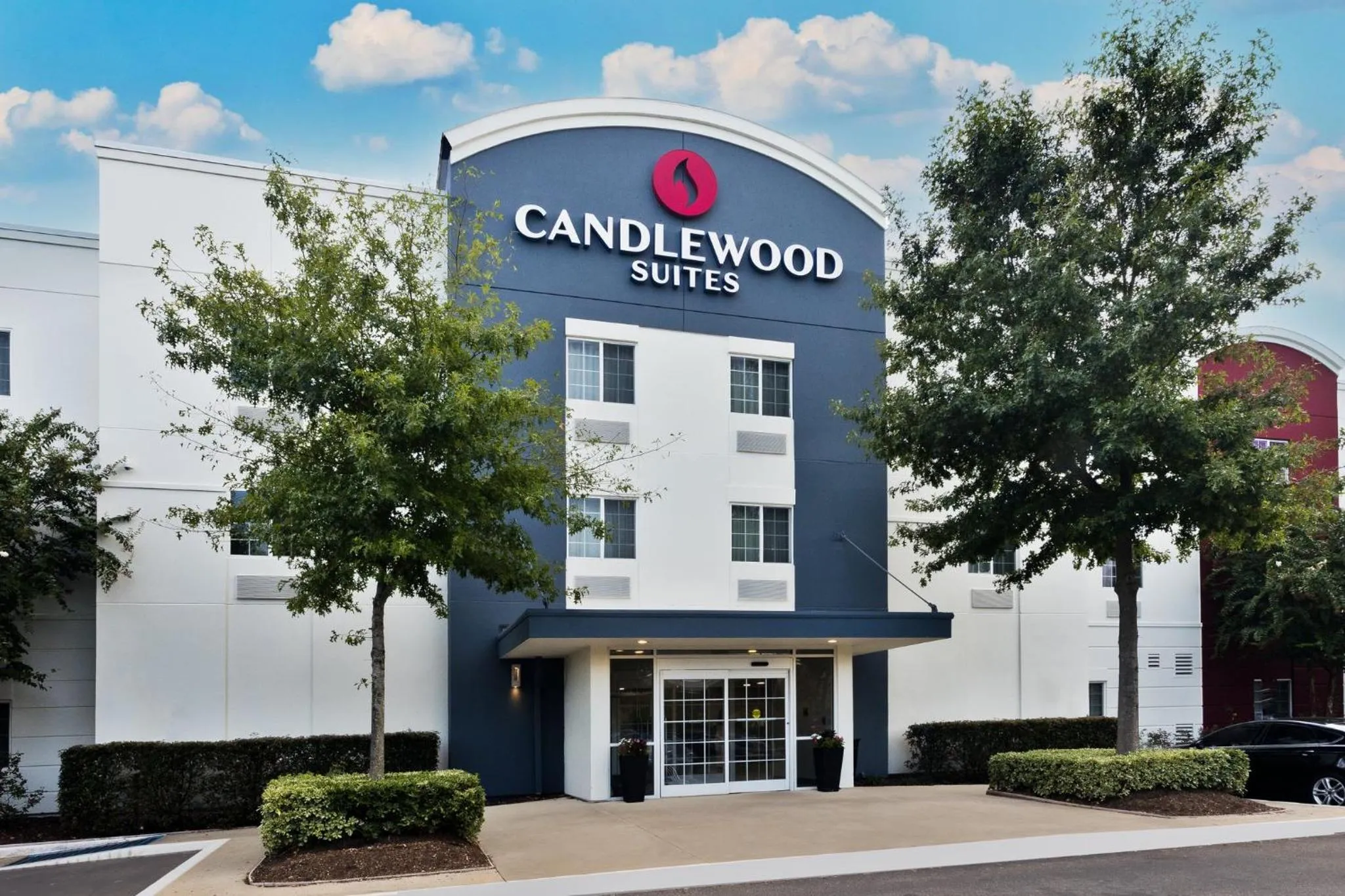 Property building in Candlewood Suites Eastchase Park by IHG