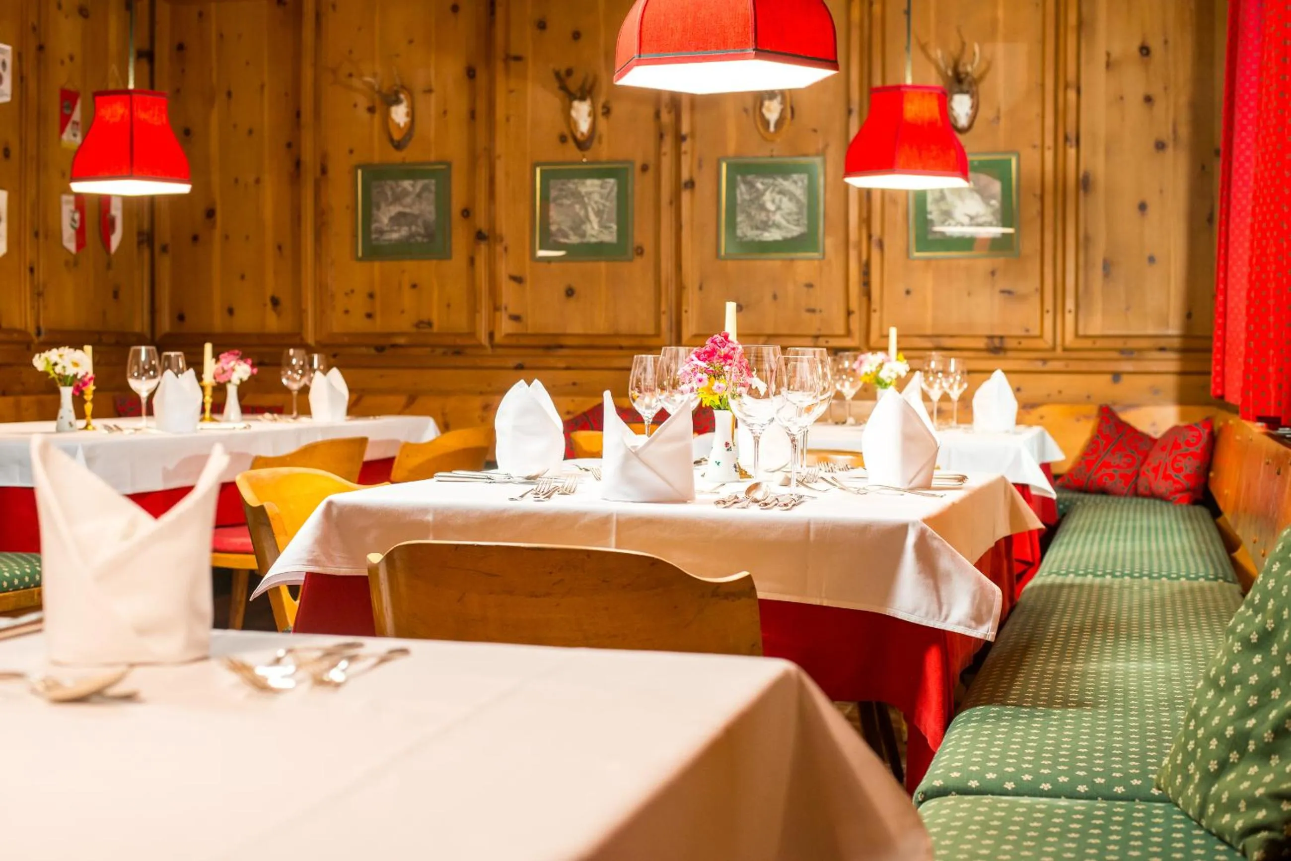 Restaurant/places to eat in Hotel zur Post