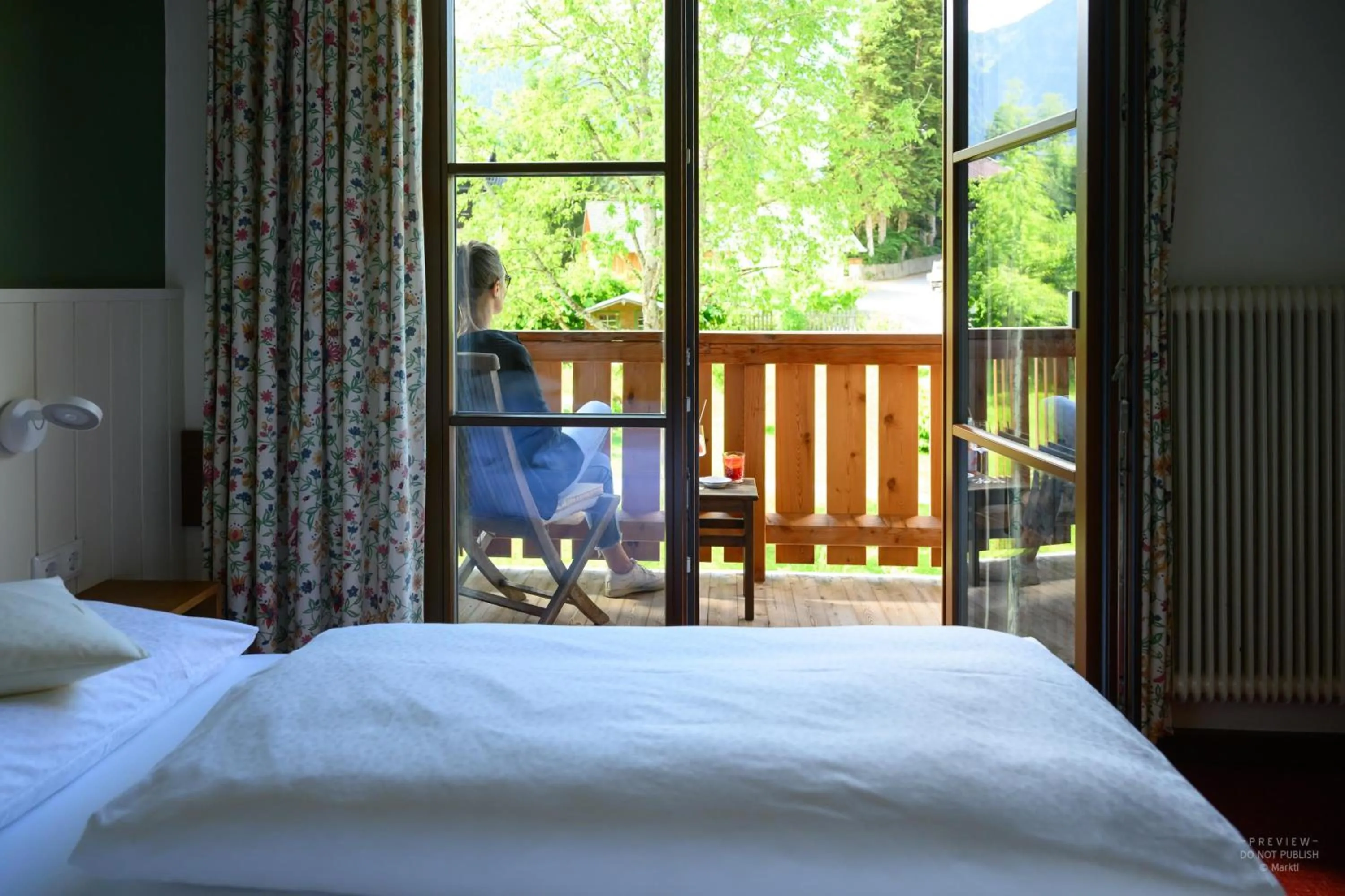Balcony/Terrace, Bed in Hotel zur Post