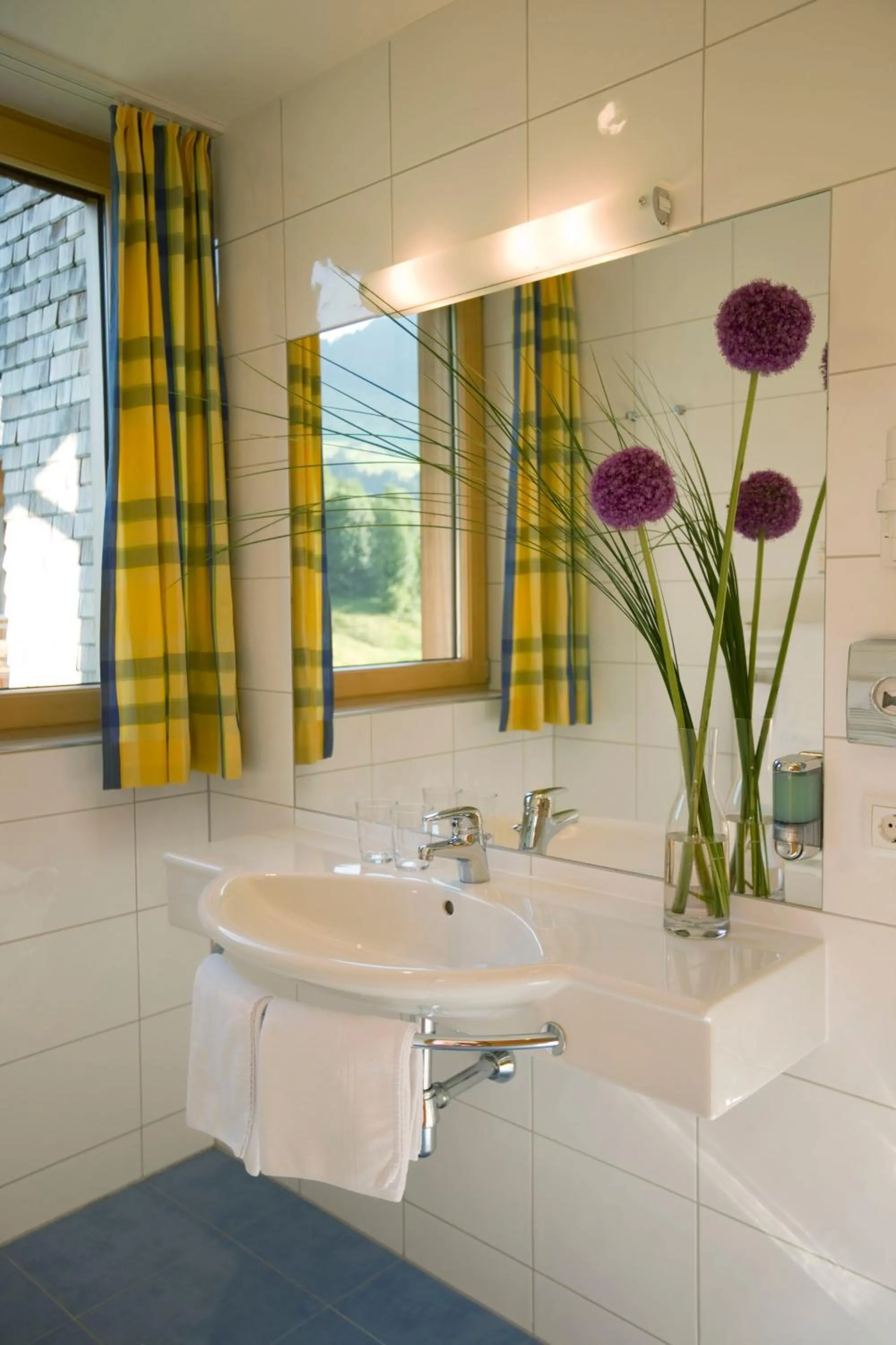 Bathroom in n Apartments Hotel