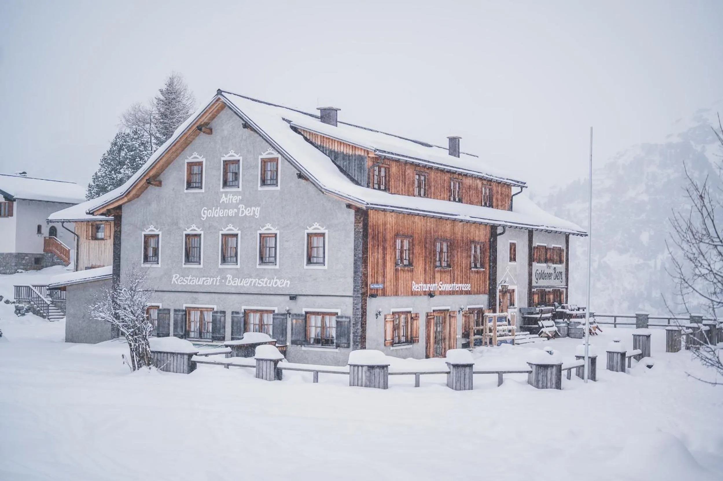 Restaurant/places to eat in Hotel Goldener Berg