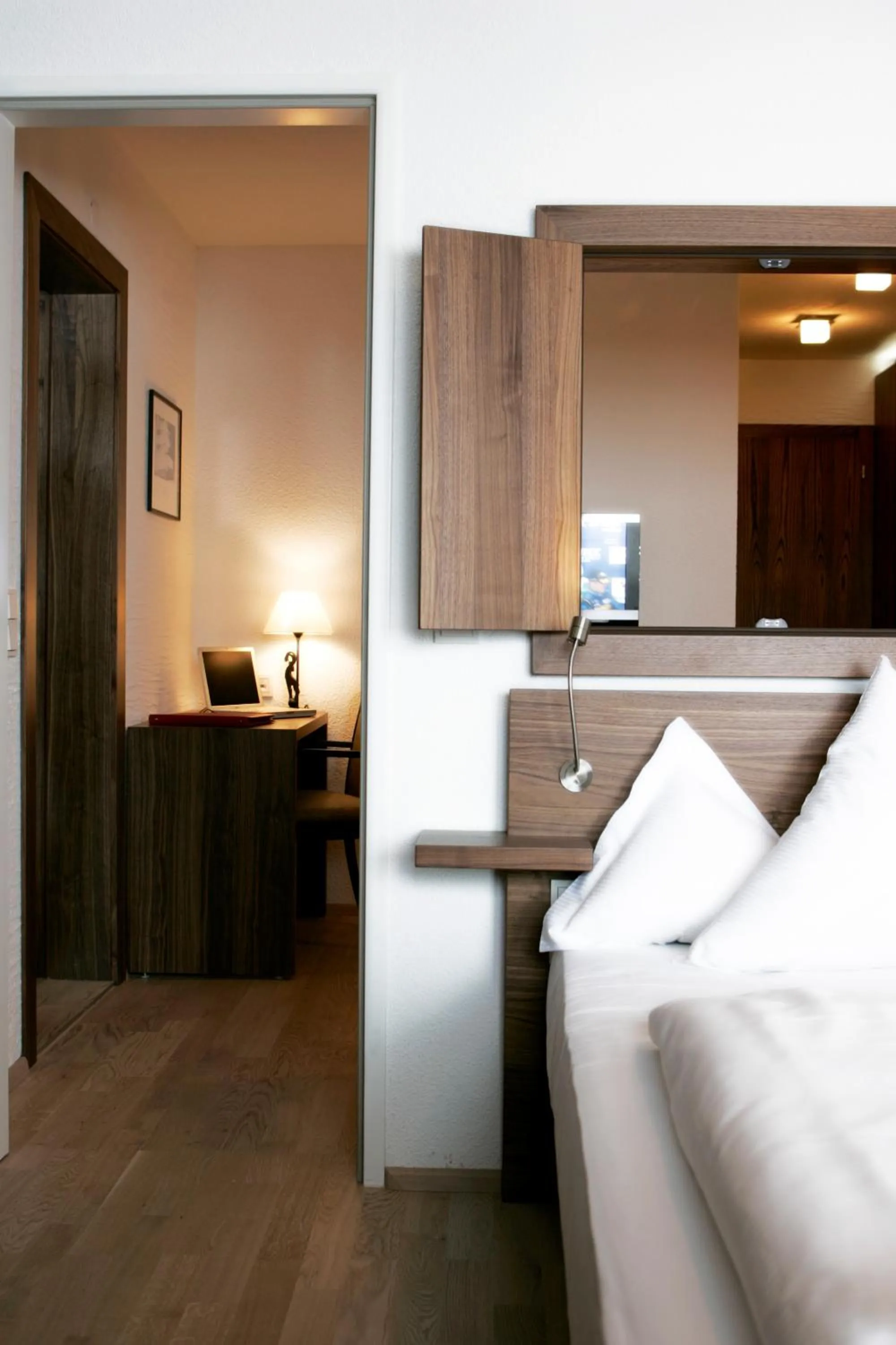 Bed in Hotel Goldener Berg