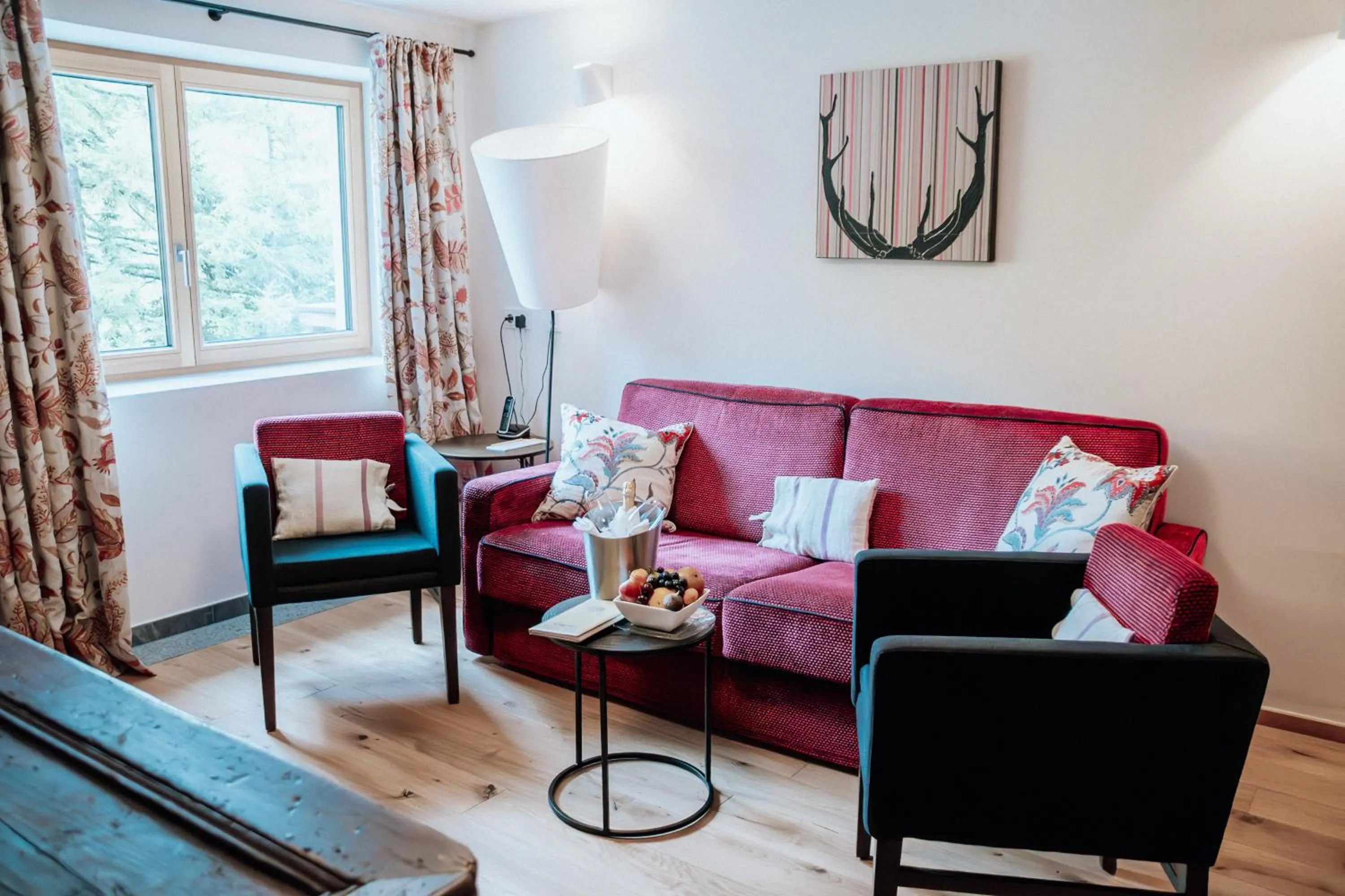 Seating area in Hotel Goldener Berg