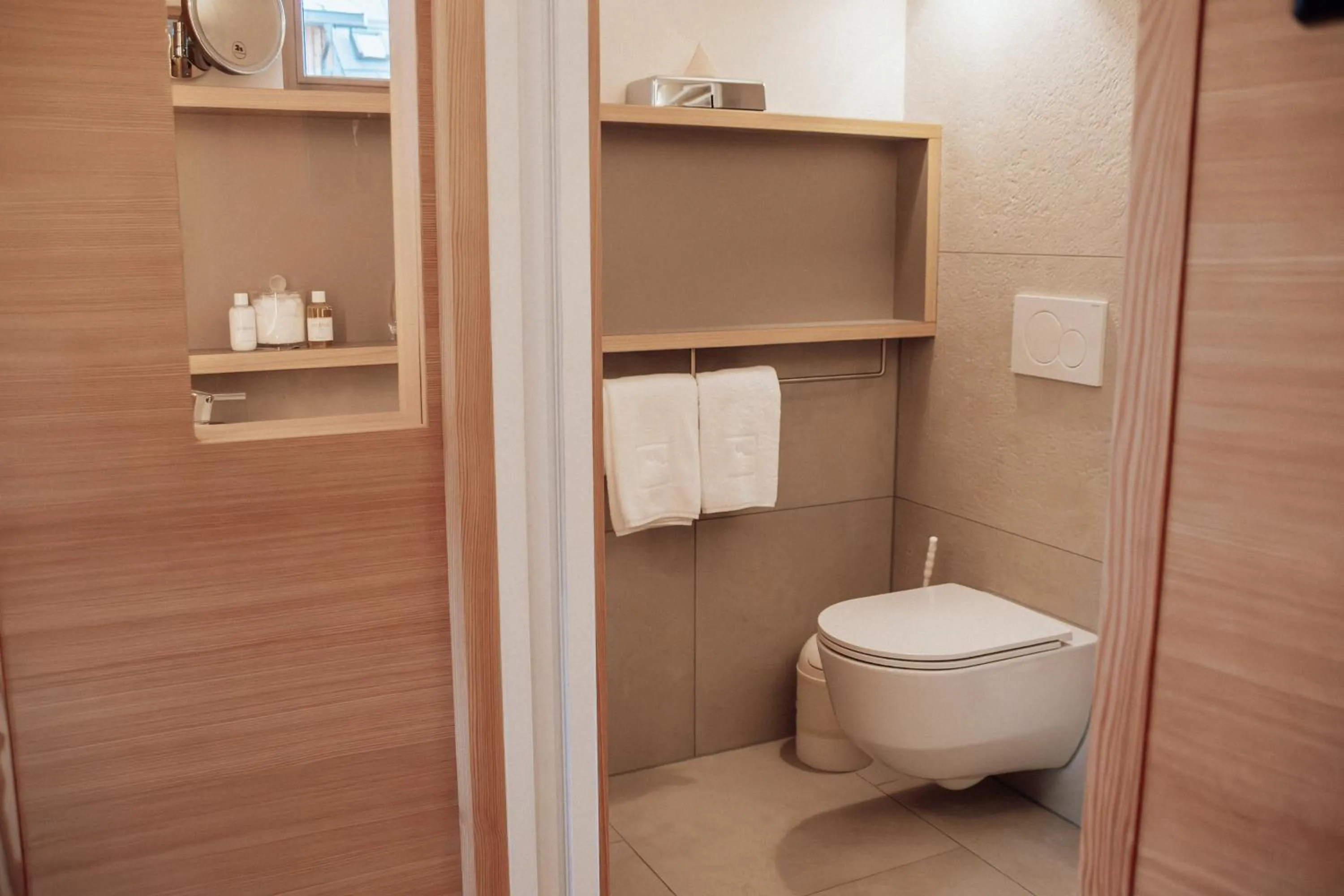 Bathroom in Hotel Goldener Berg