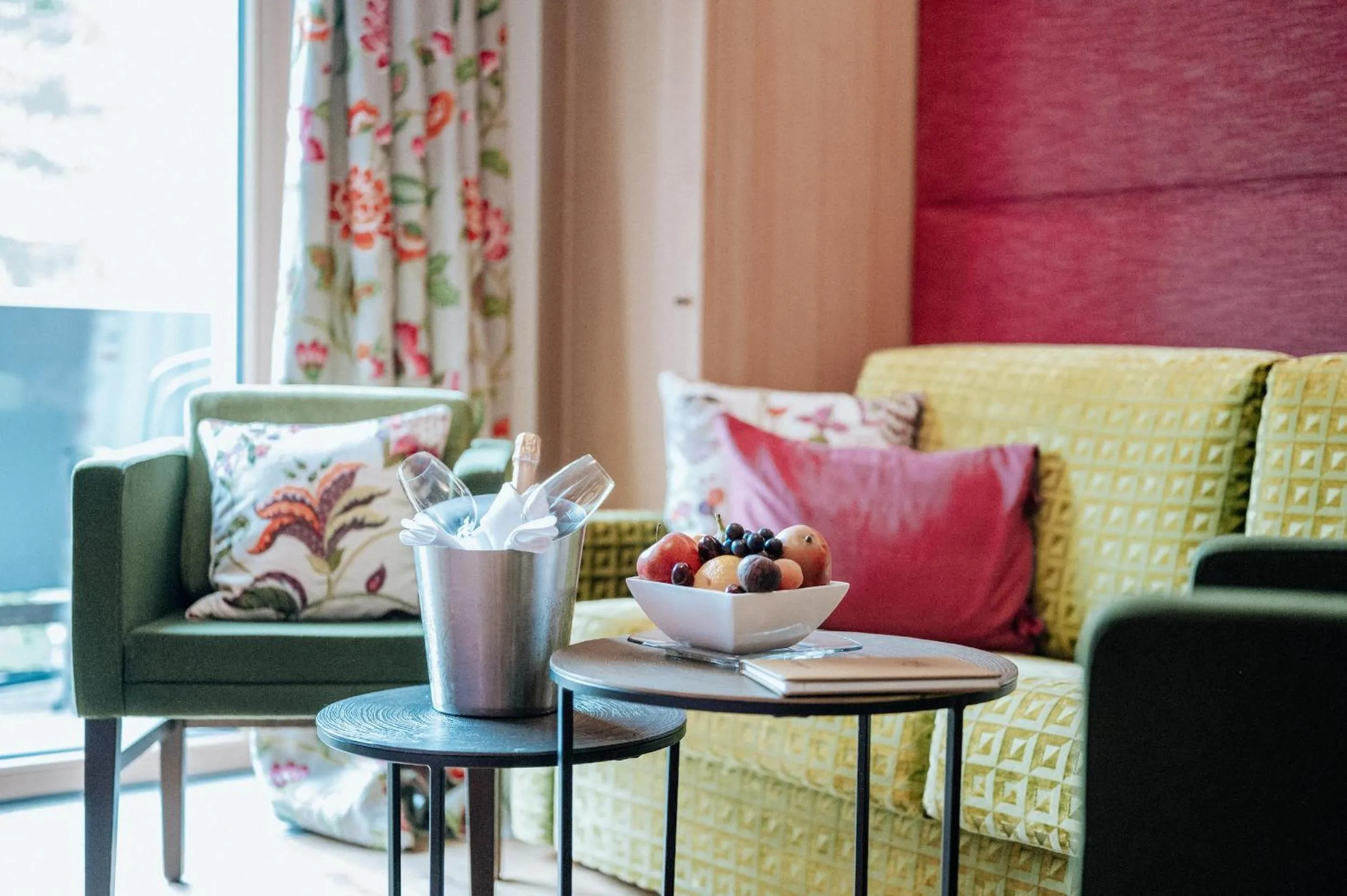 Photo of the whole room in Hotel Goldener Berg