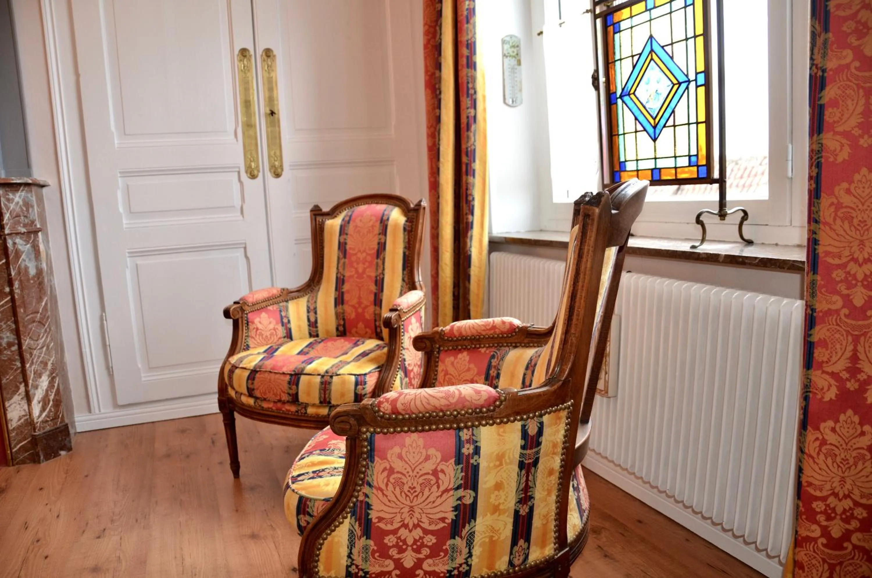 Decorative detail in La Minaudière 62