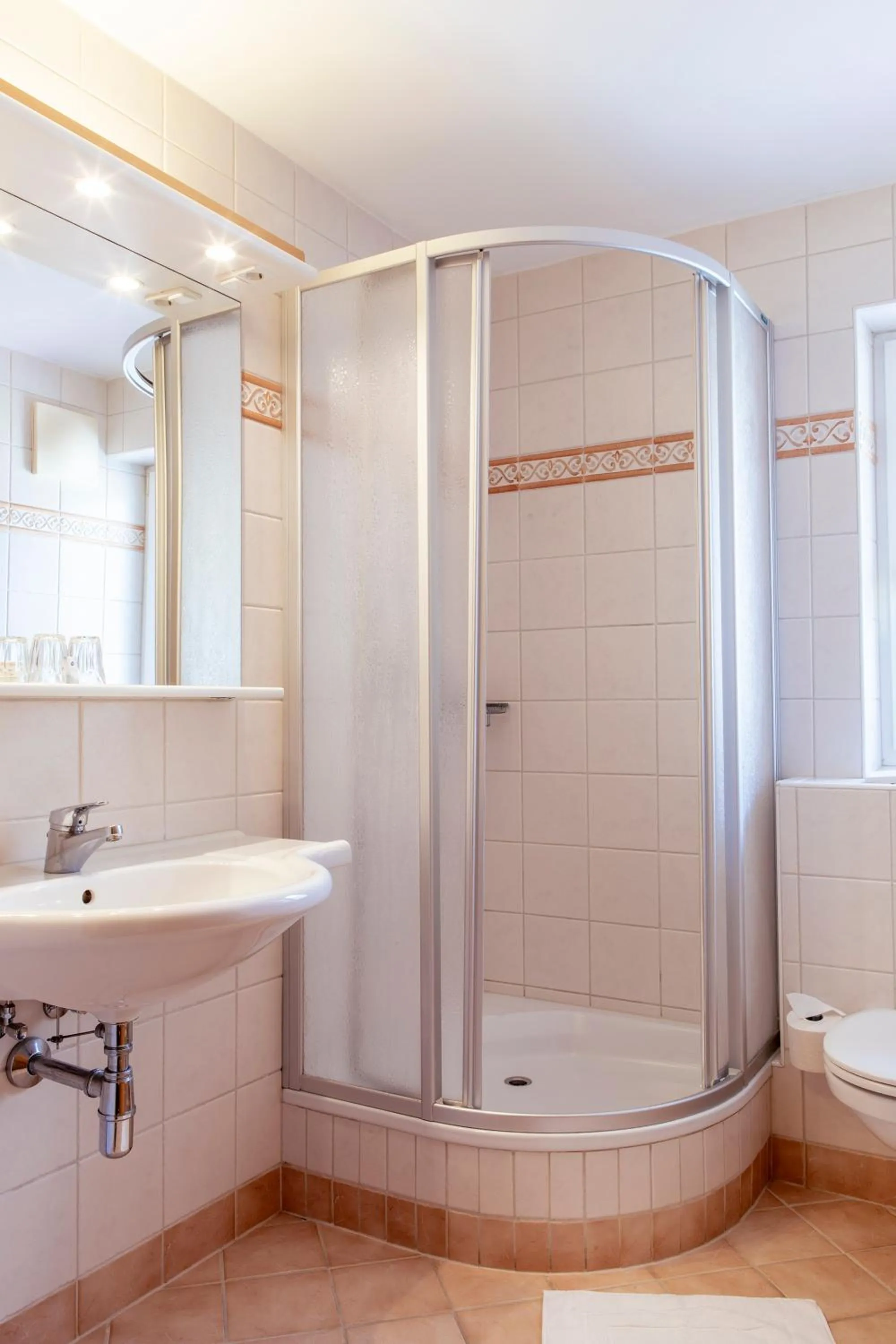 Bathroom in Hotel Weisser Bär