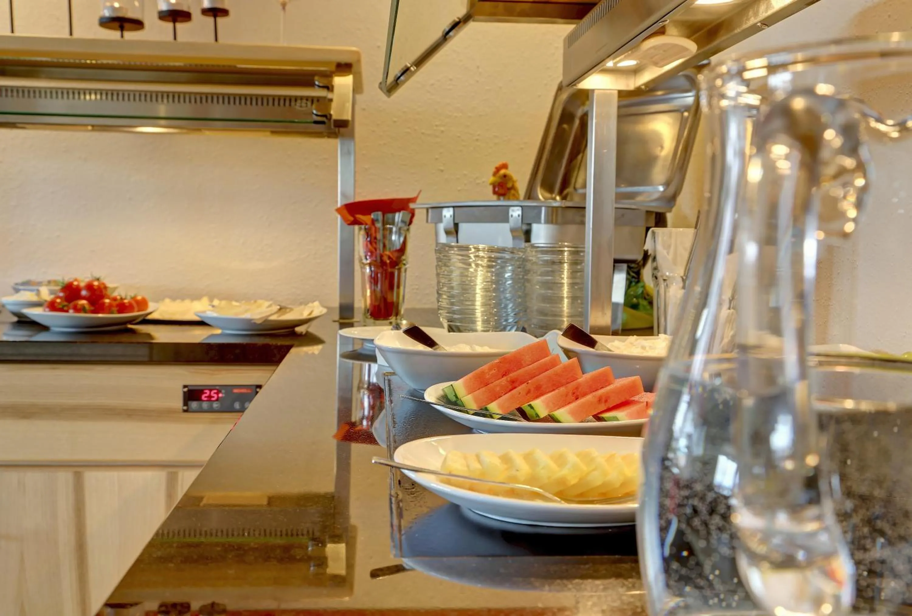 Buffet breakfast in Hotel Hirschenstein