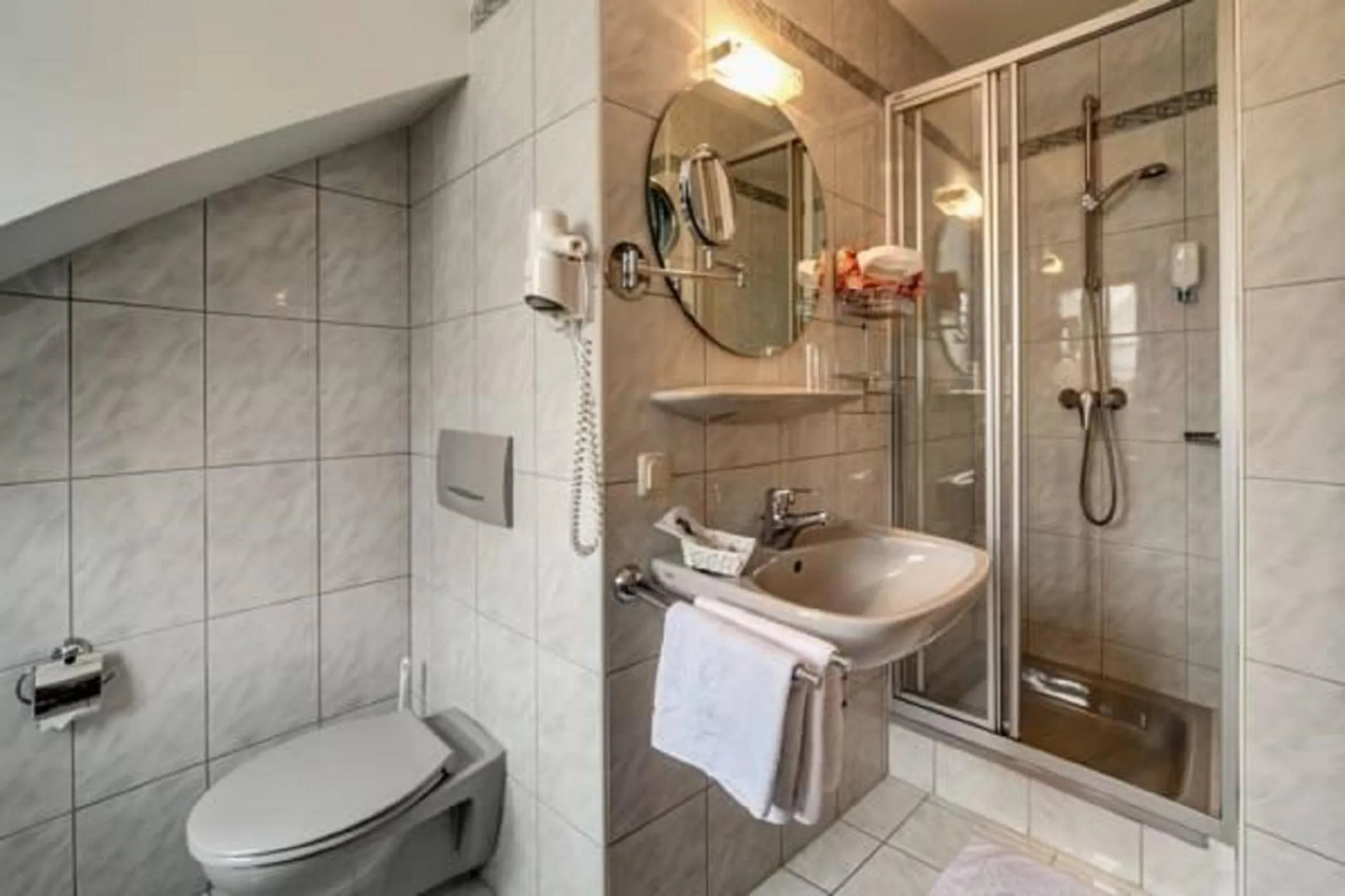 Bathroom in Hotel Hirschenstein