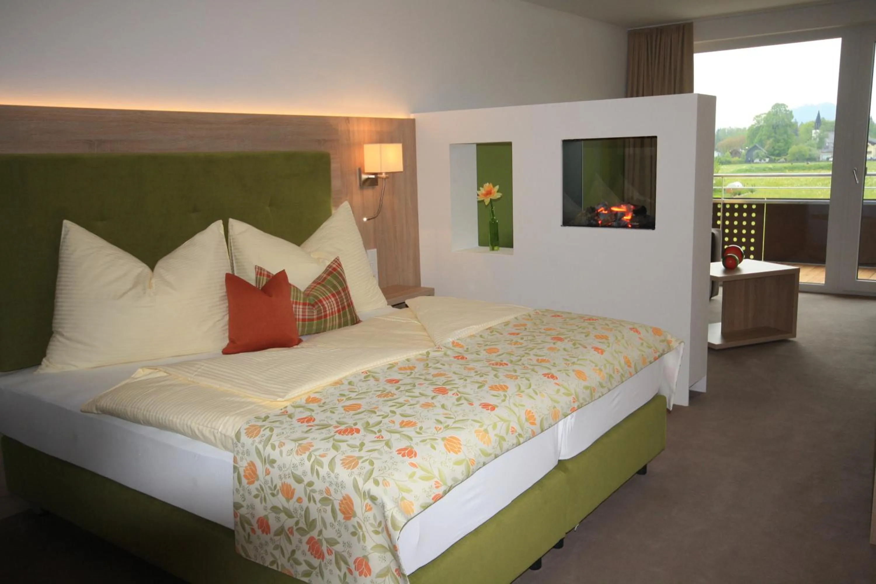 Bed in Hotel Aberseehof