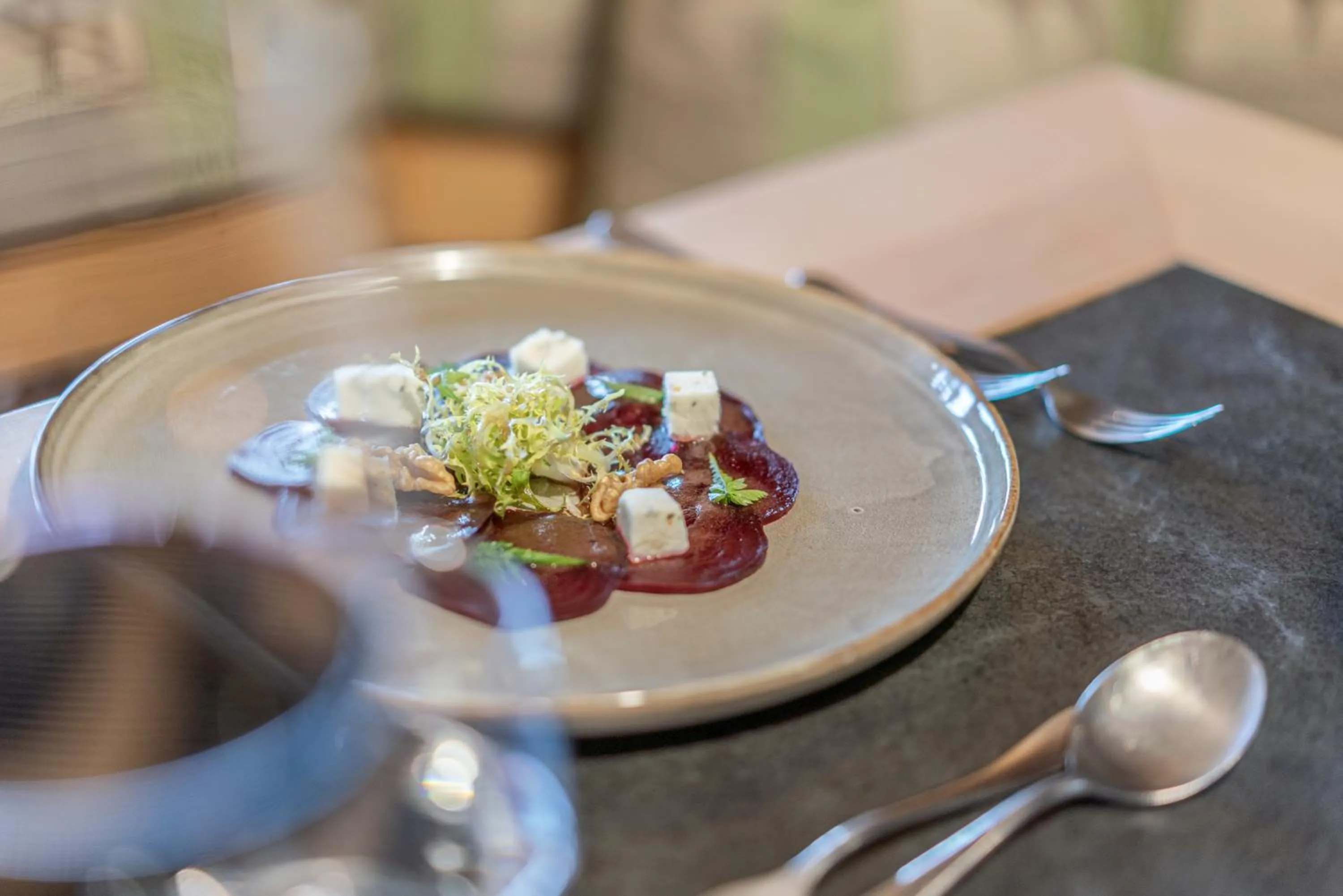 Restaurant/places to eat in Hotel Falknerhof