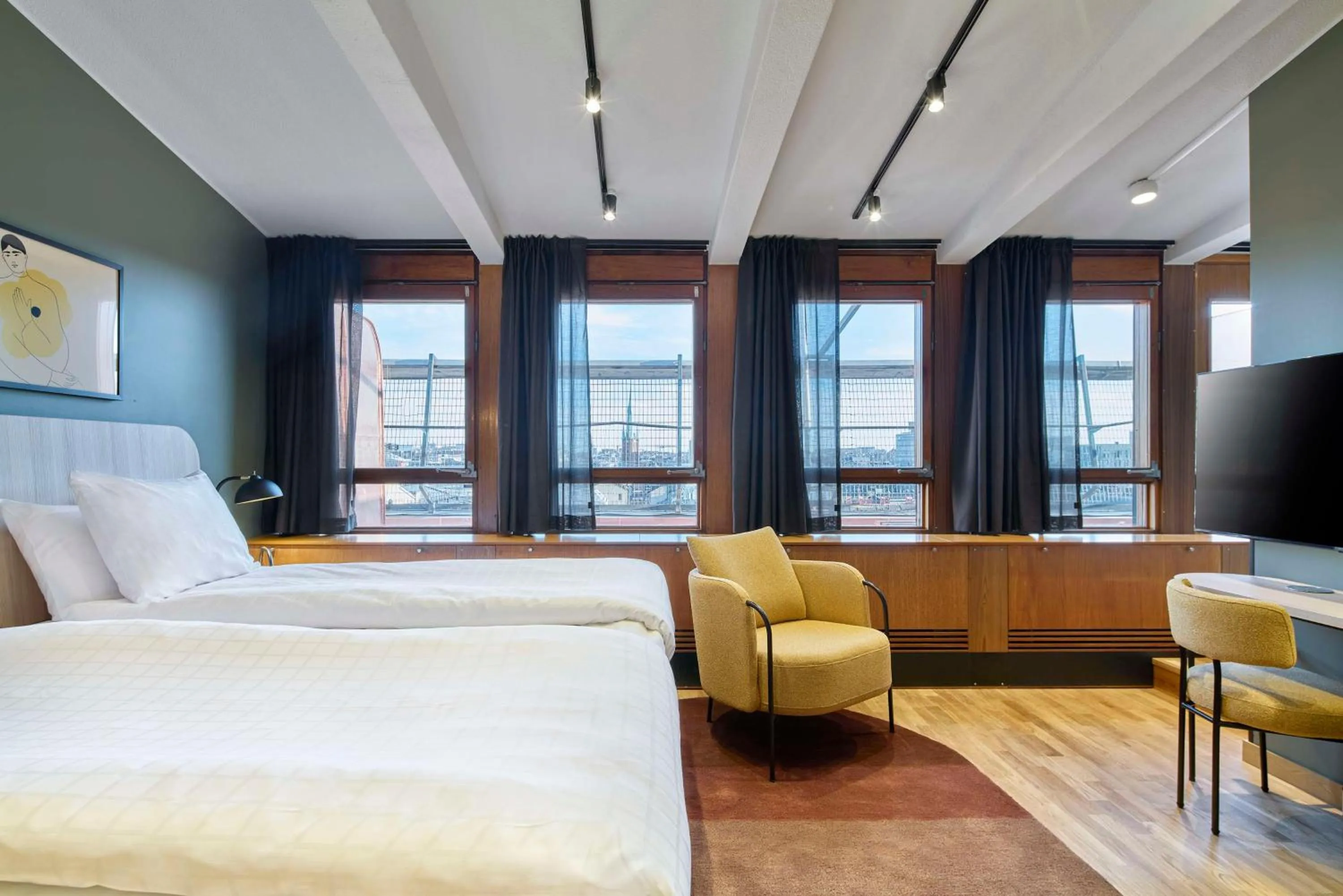 Bedroom, Bed in Scandic Wallin