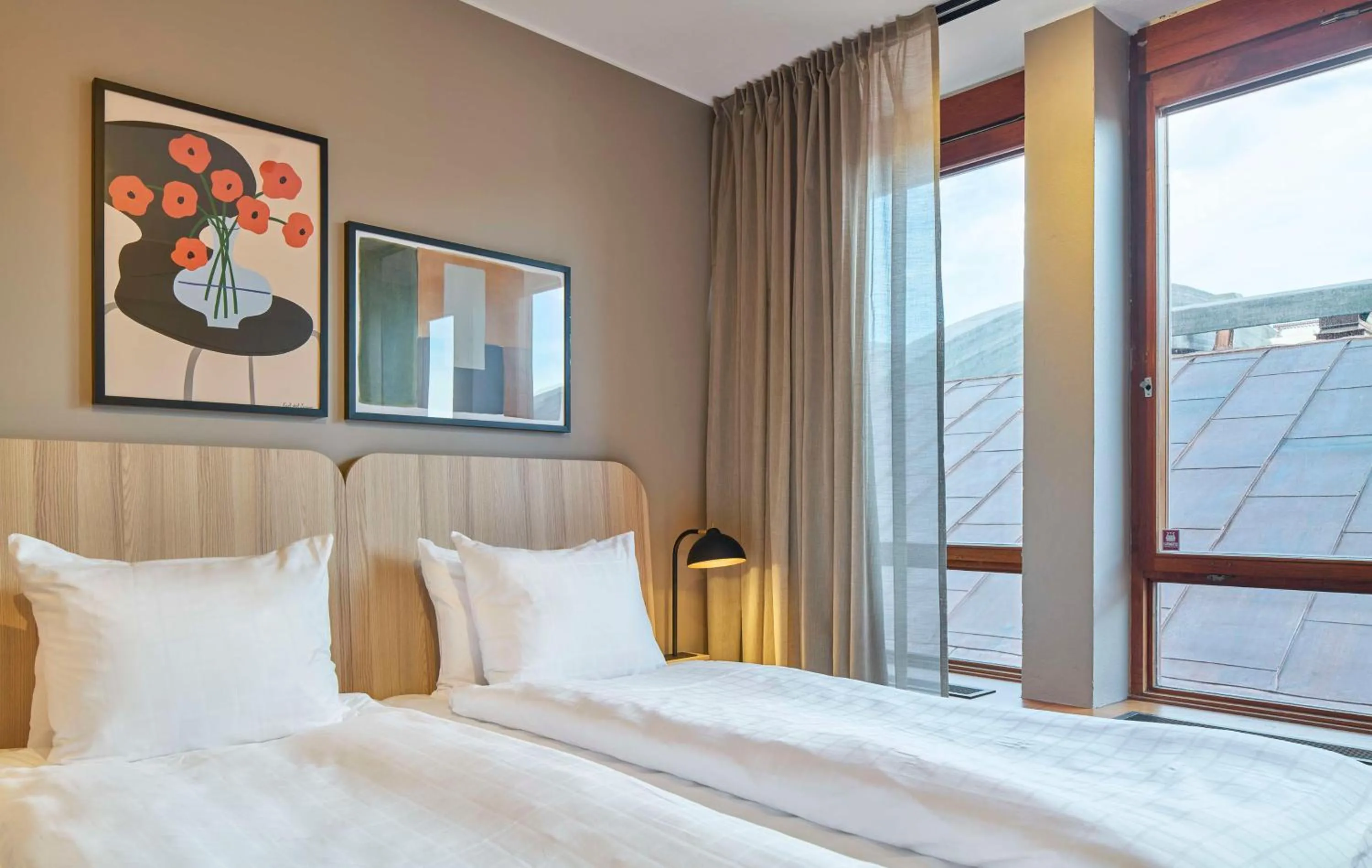 Bedroom, Bed in Scandic Wallin