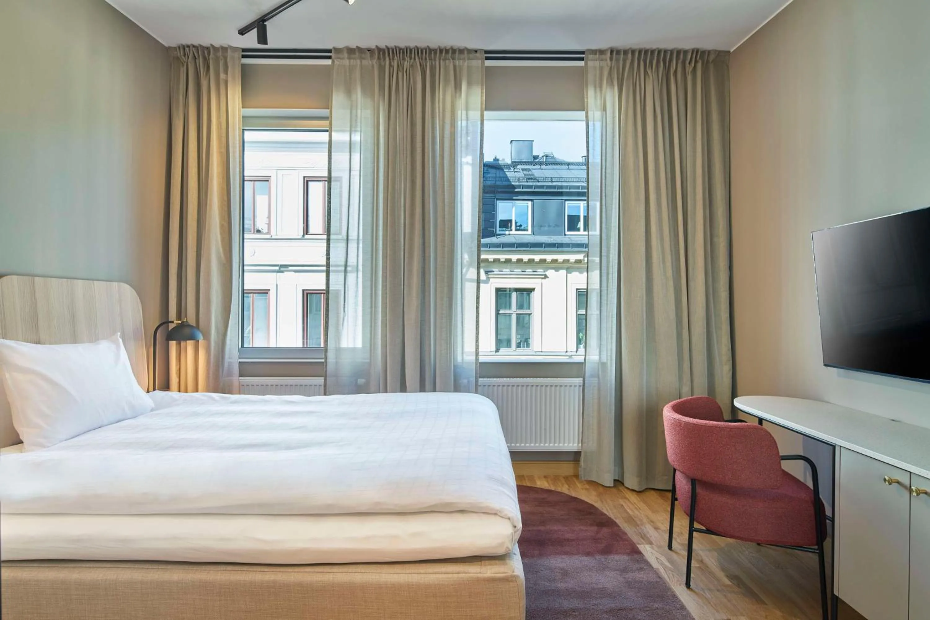 Bedroom, Bed in Scandic Wallin