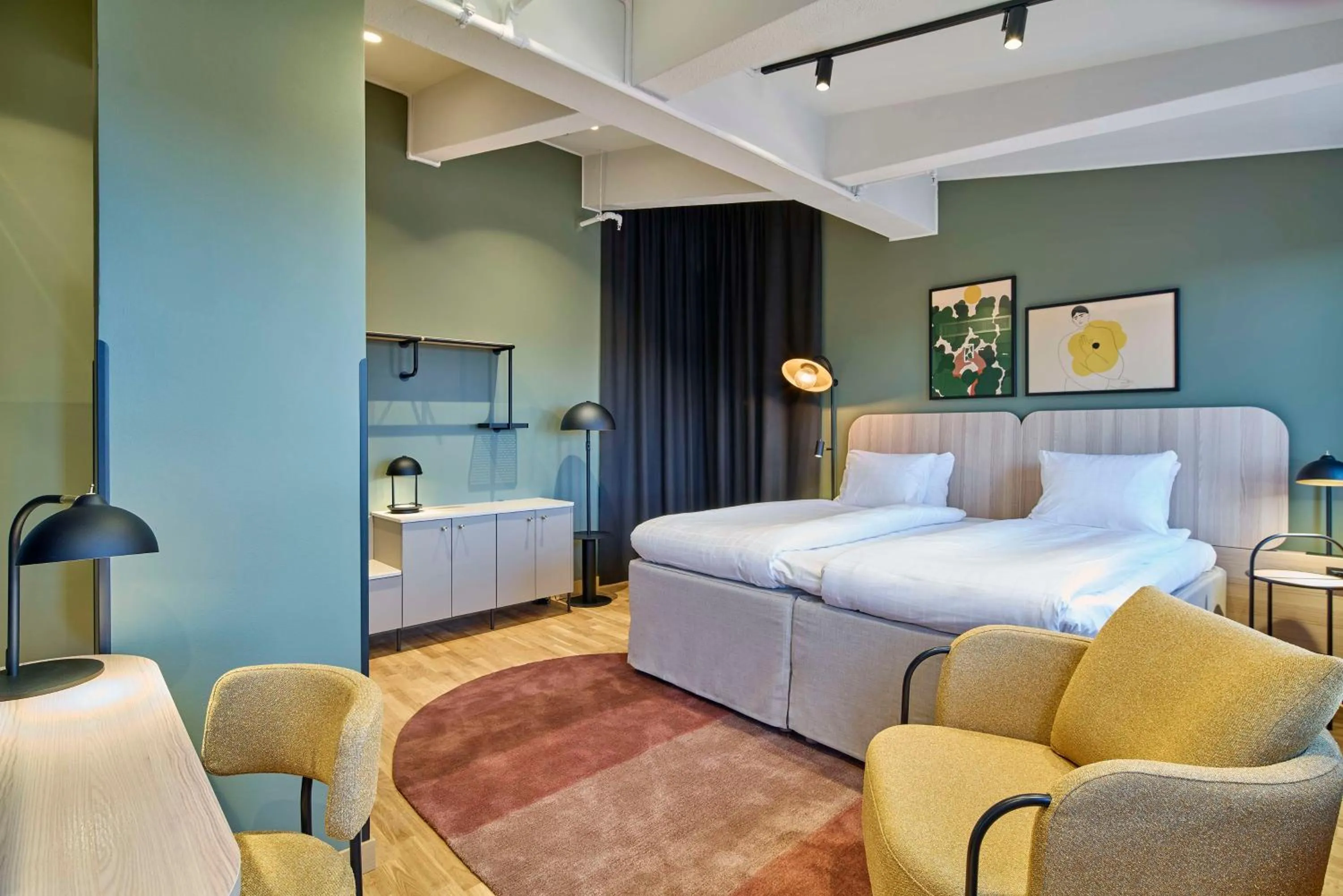 Bedroom, Bed in Scandic Wallin