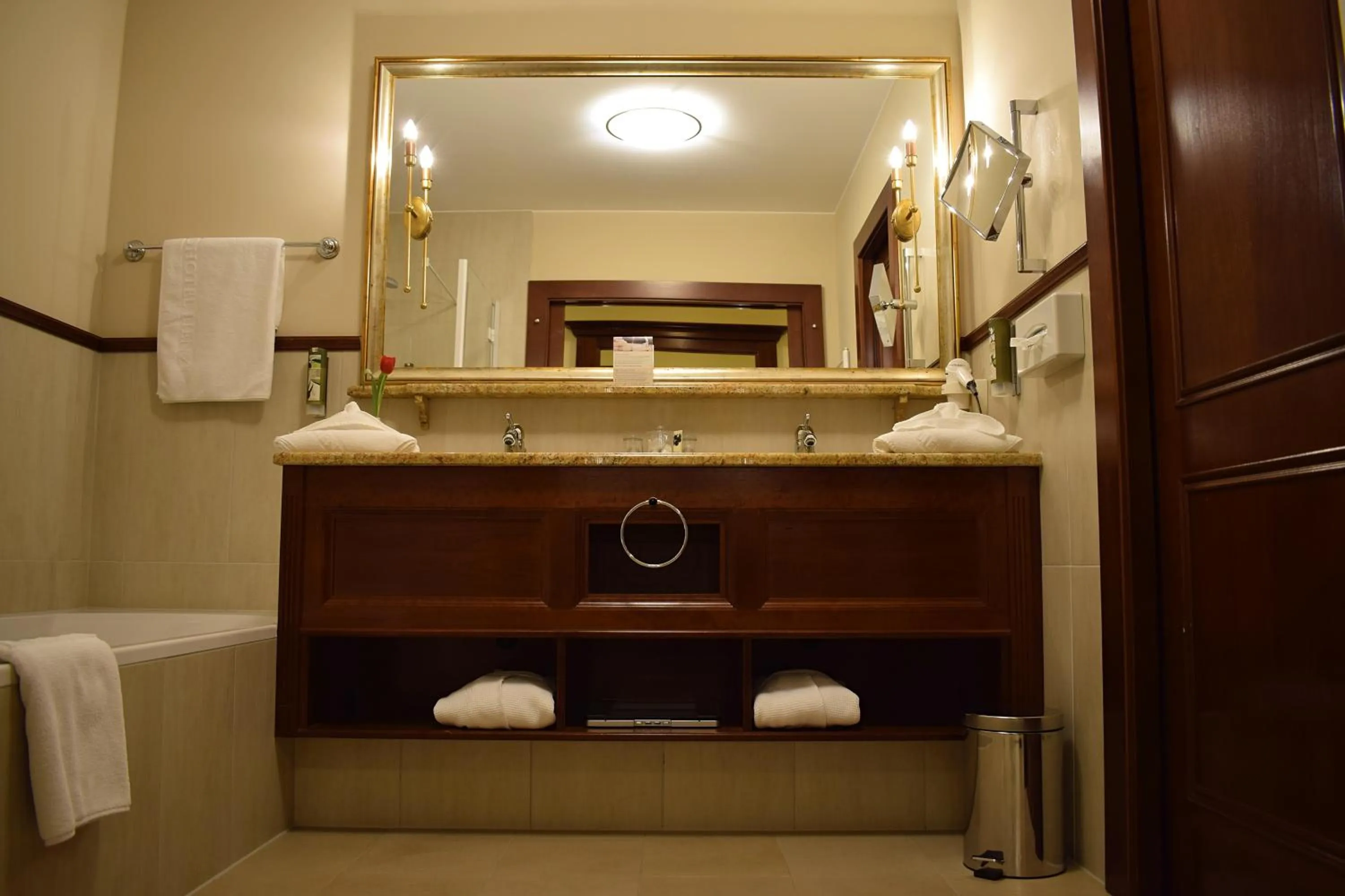 Bathroom in Grandhotel Lienz Business-Wellness & Gourmet