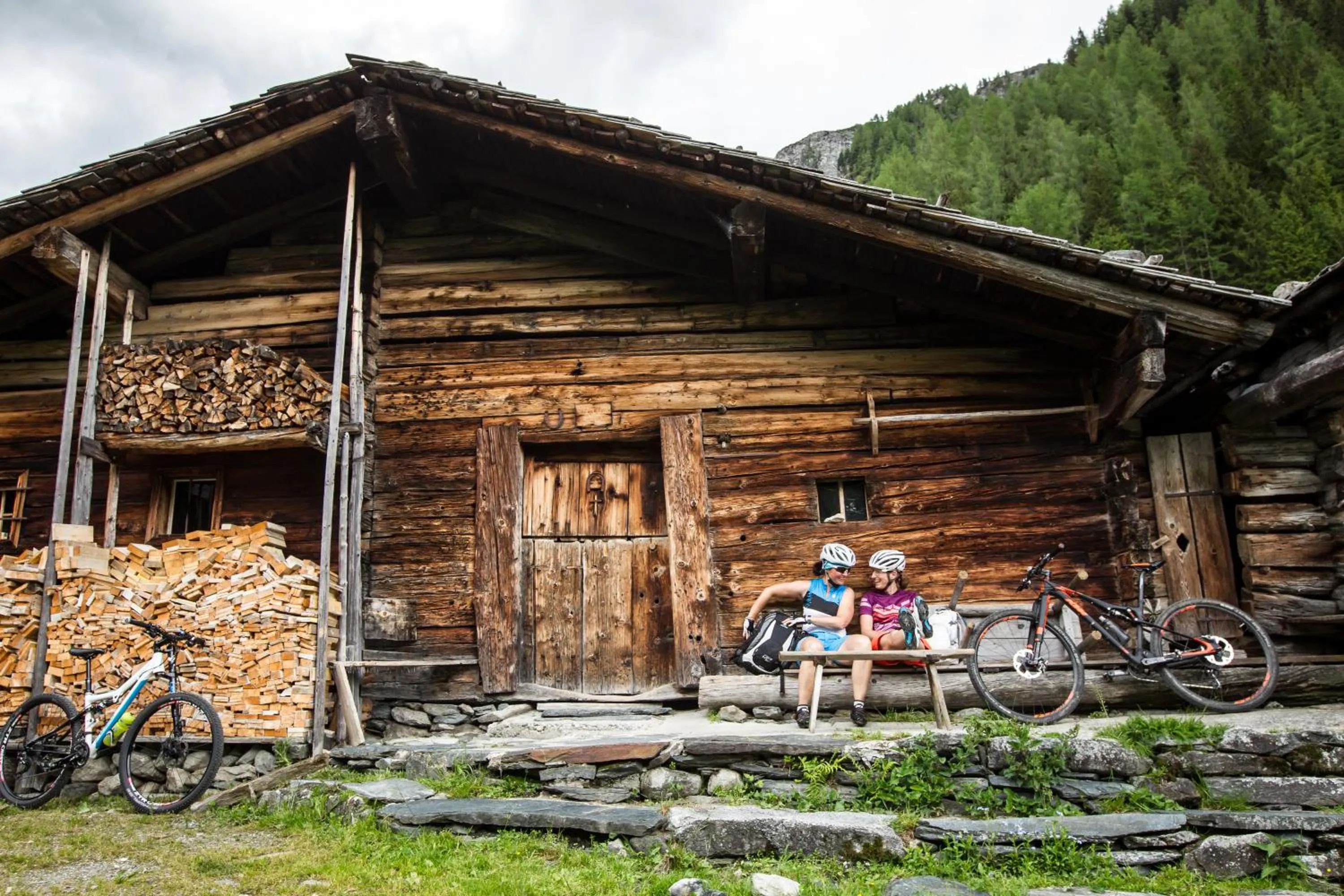 Cycling in Smaragdhotel Tauernblick