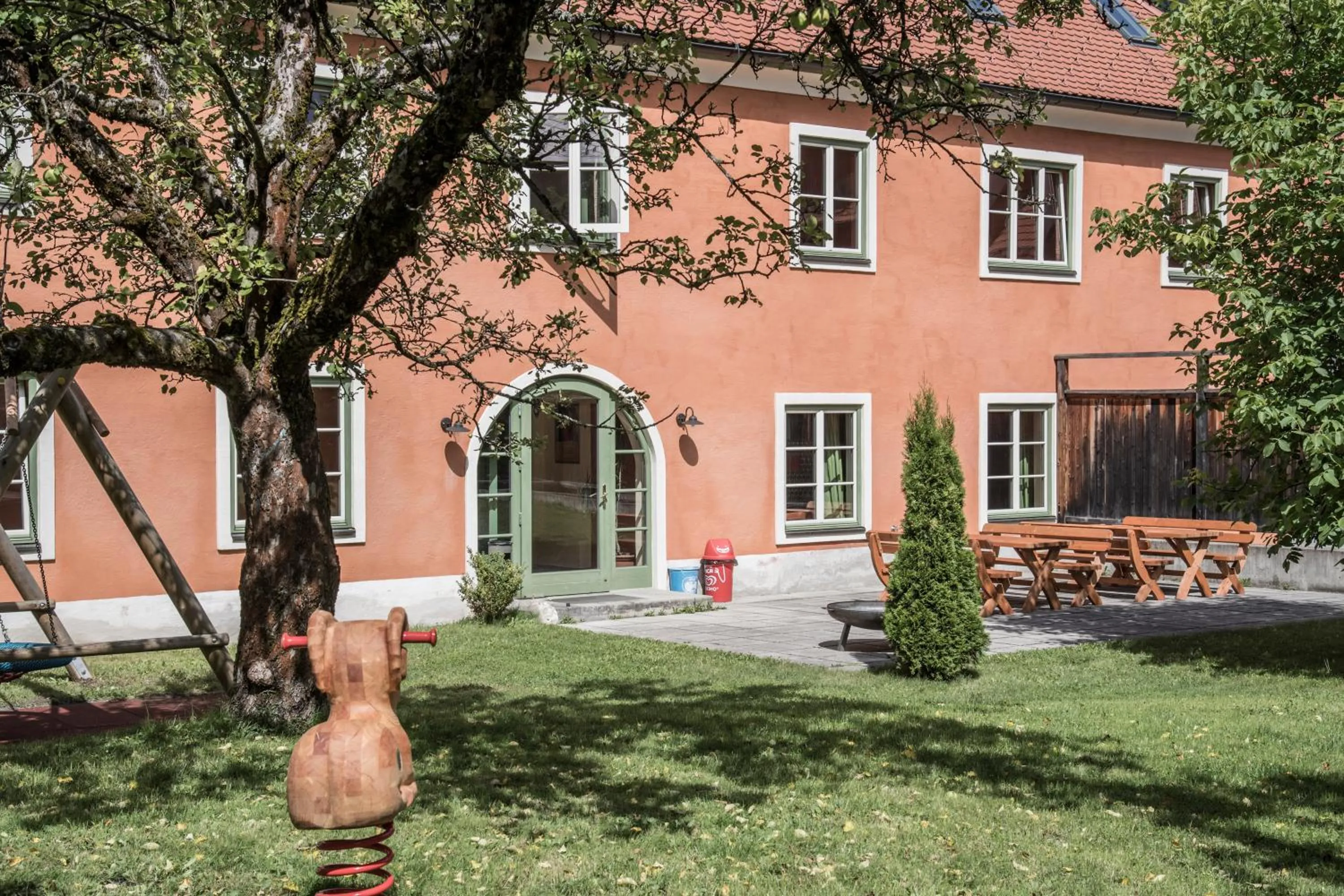 Patio in JUFA Hotel Murau