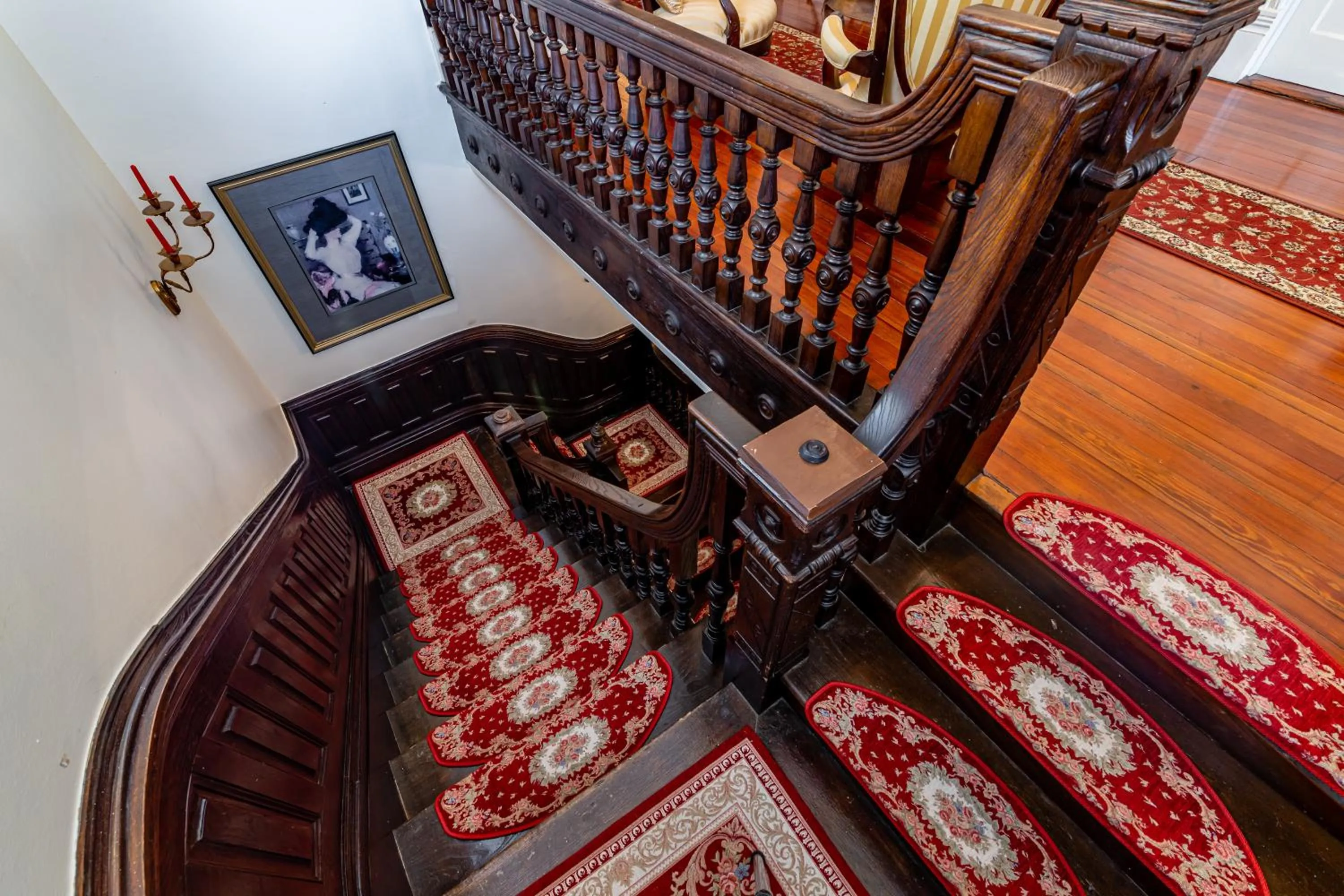 Bed in Amethyst Garden