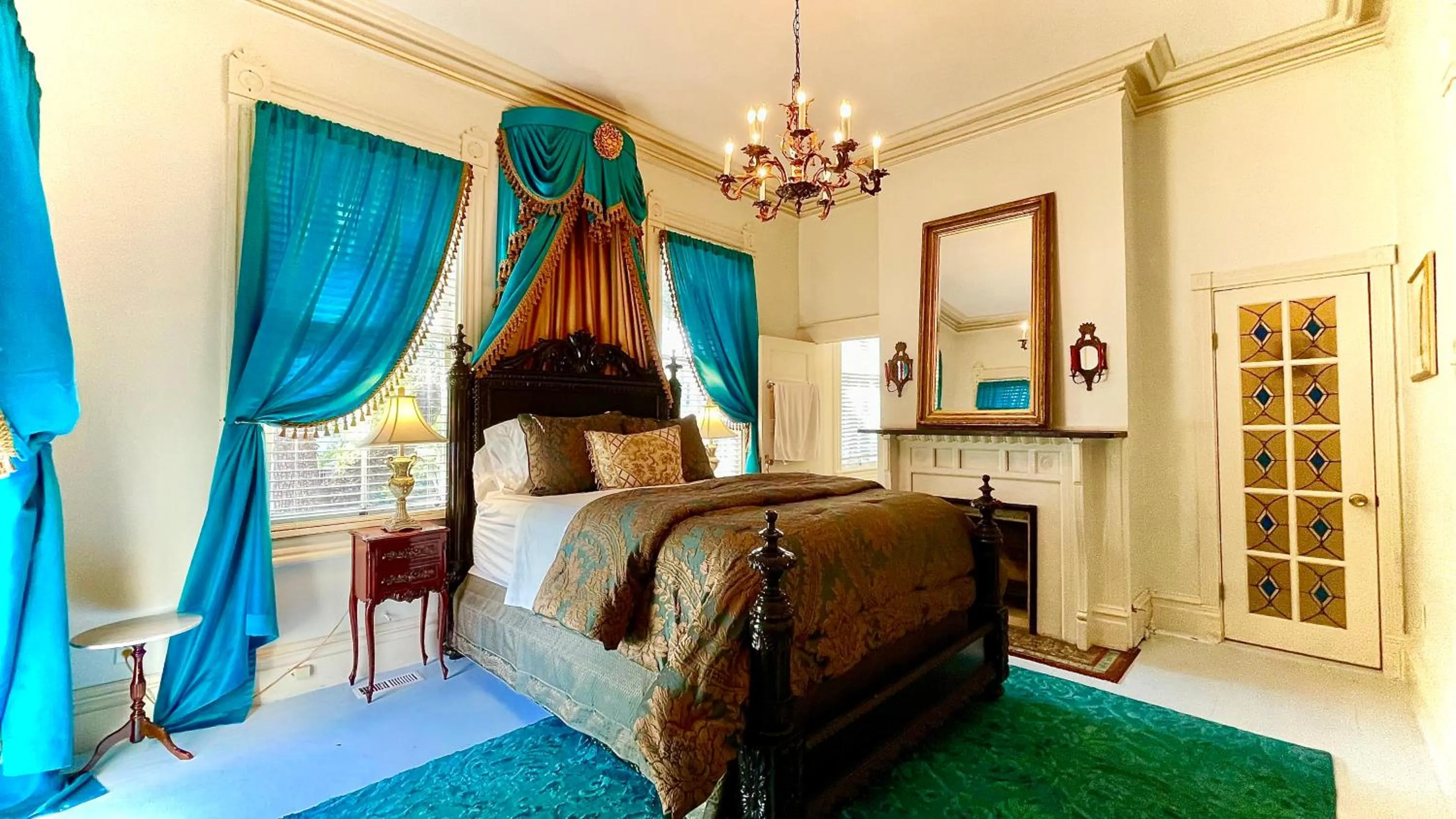 Bed in Amethyst Garden