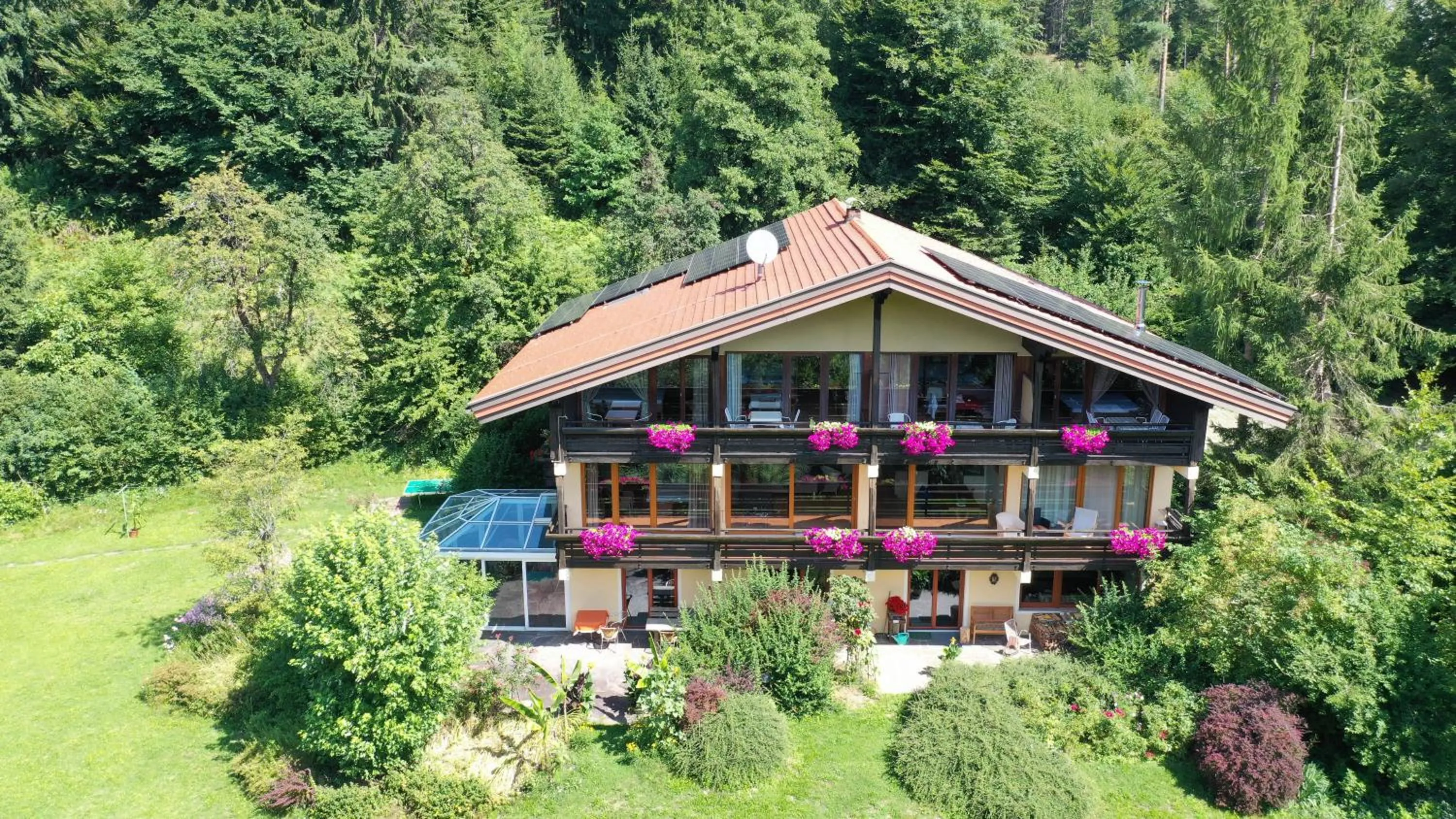 Property building in Landhaus Schreier