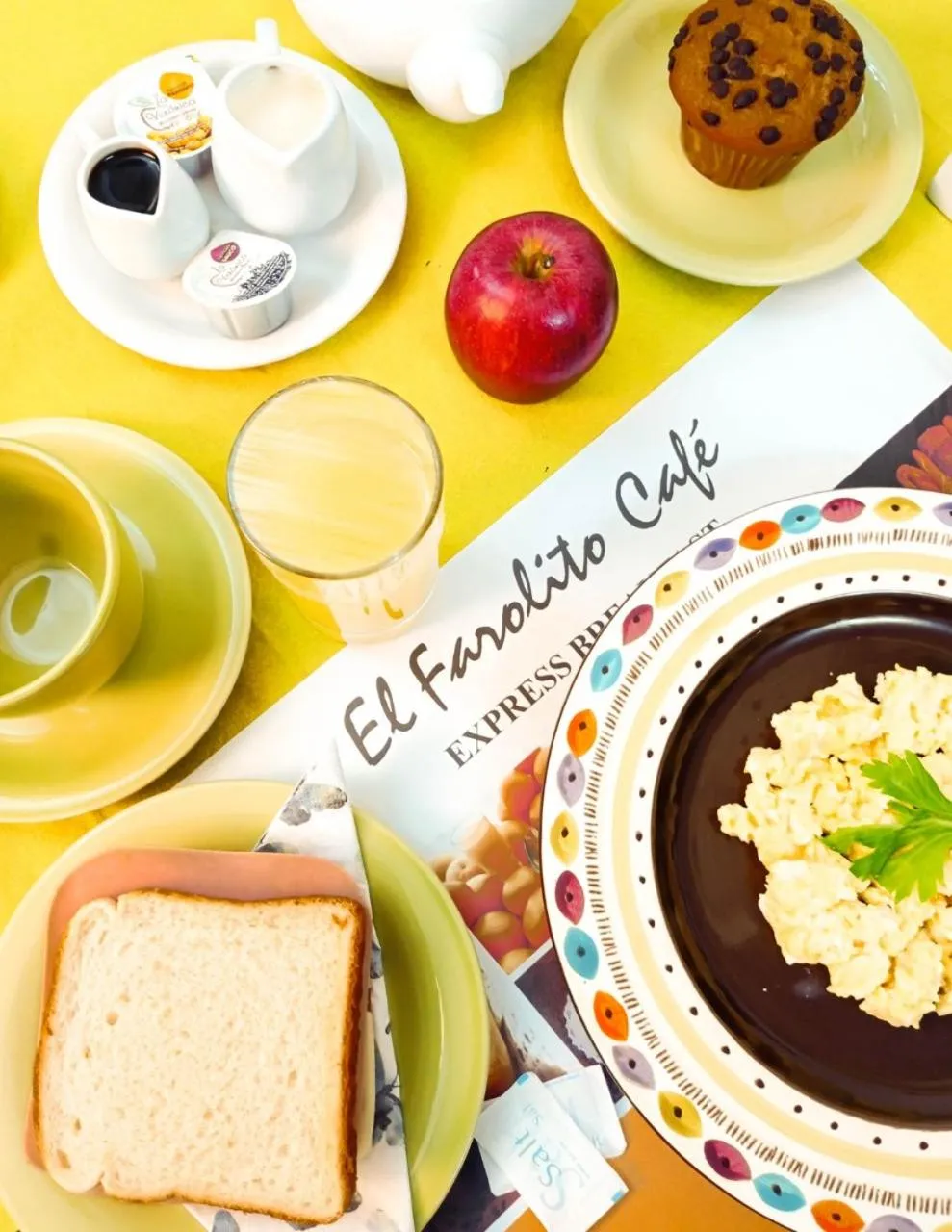 Breakfast in Hotel El Farolito