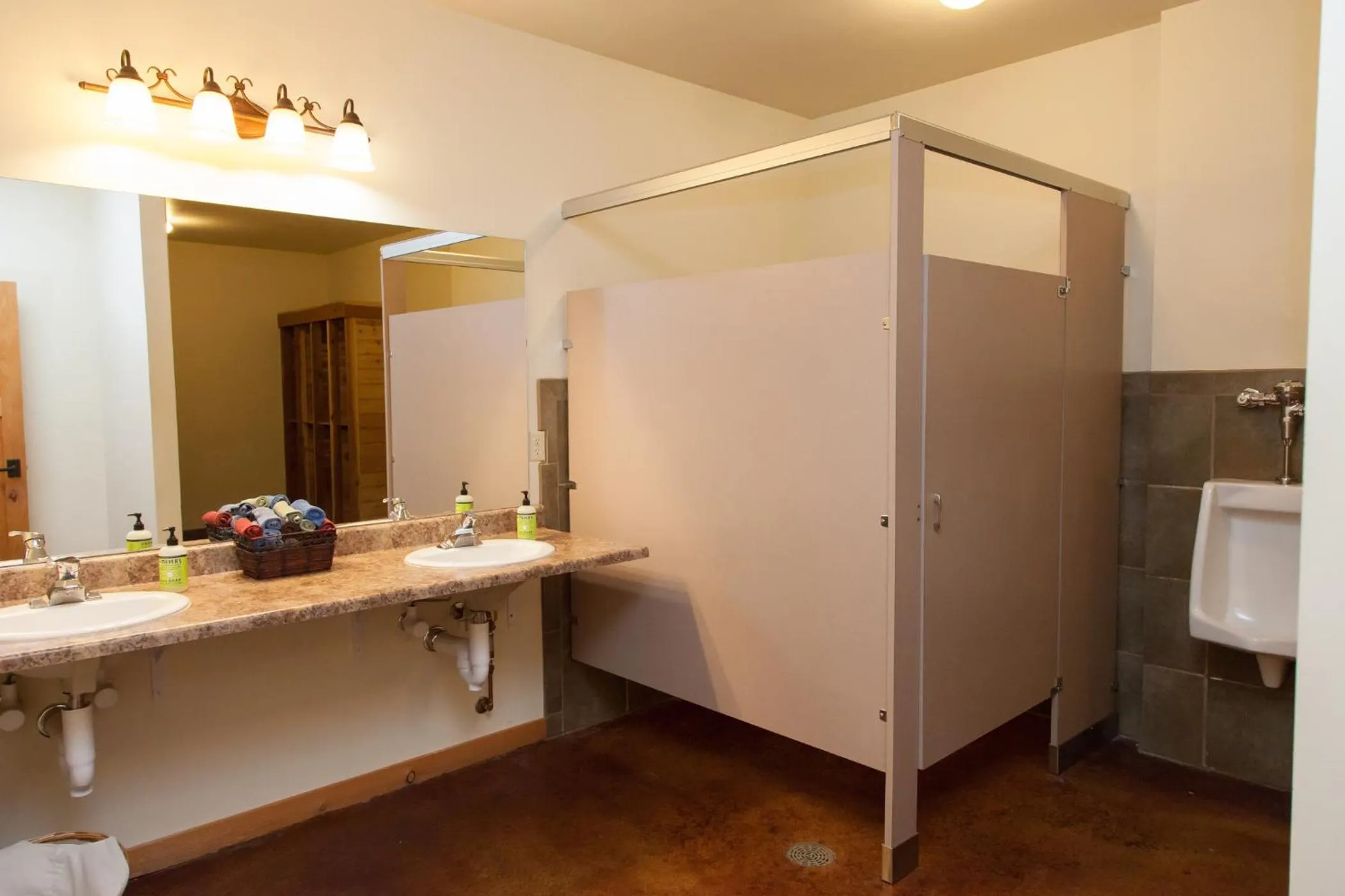 Bathroom in Homestake Lodge