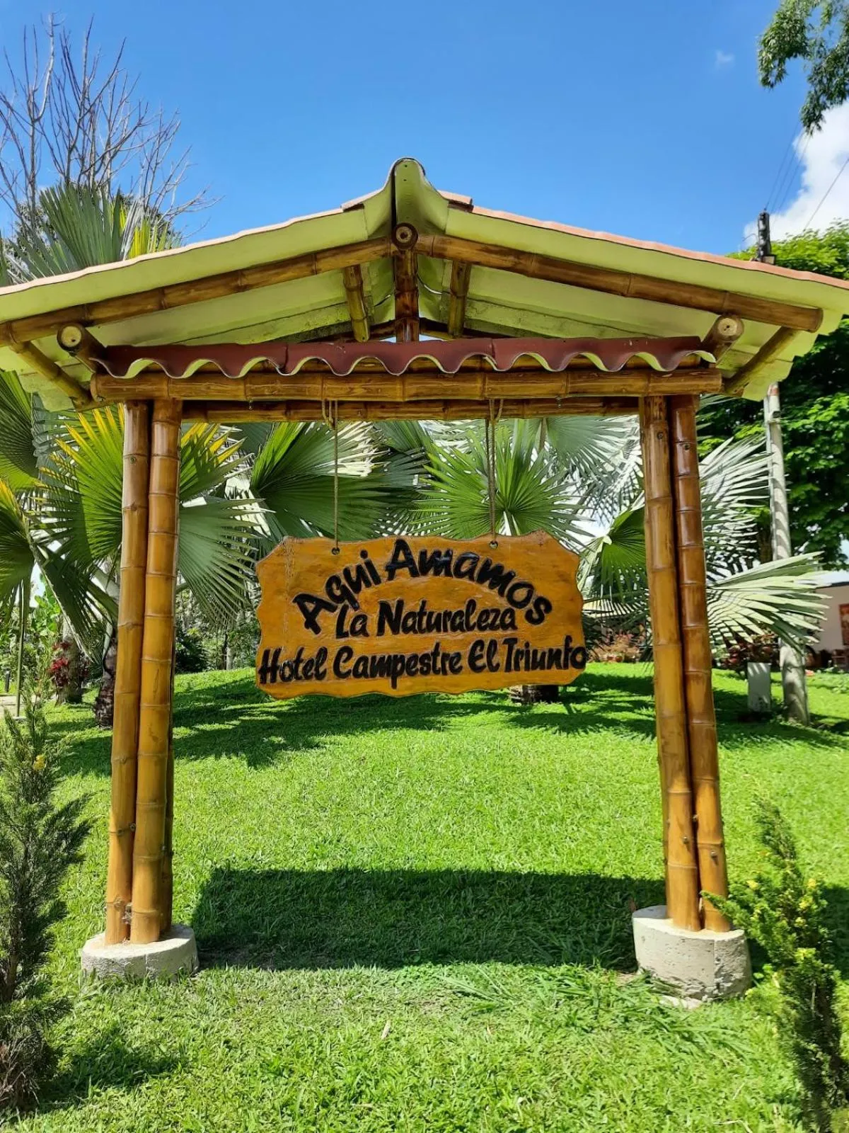 Facade/entrance in Hotel Campestre El Triunfo