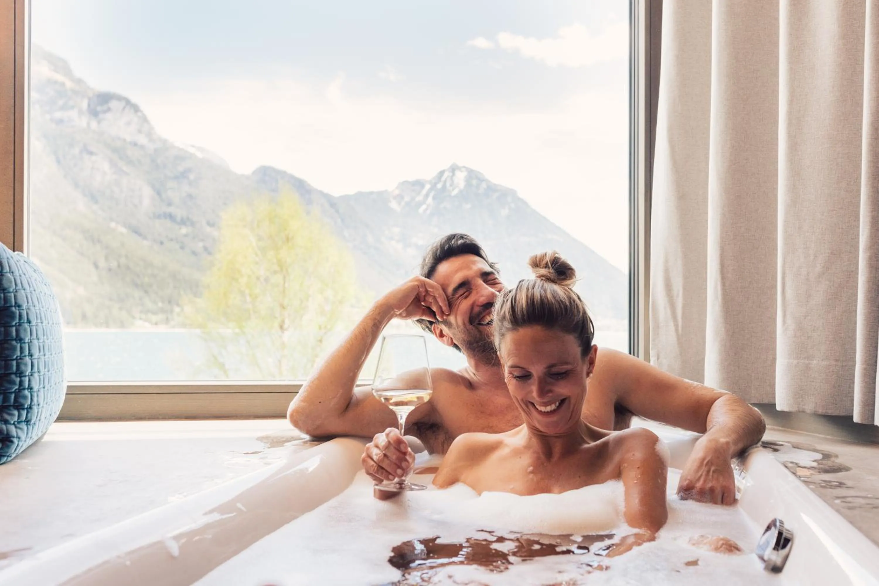 Bath in Seehotel Einwaller - adults only