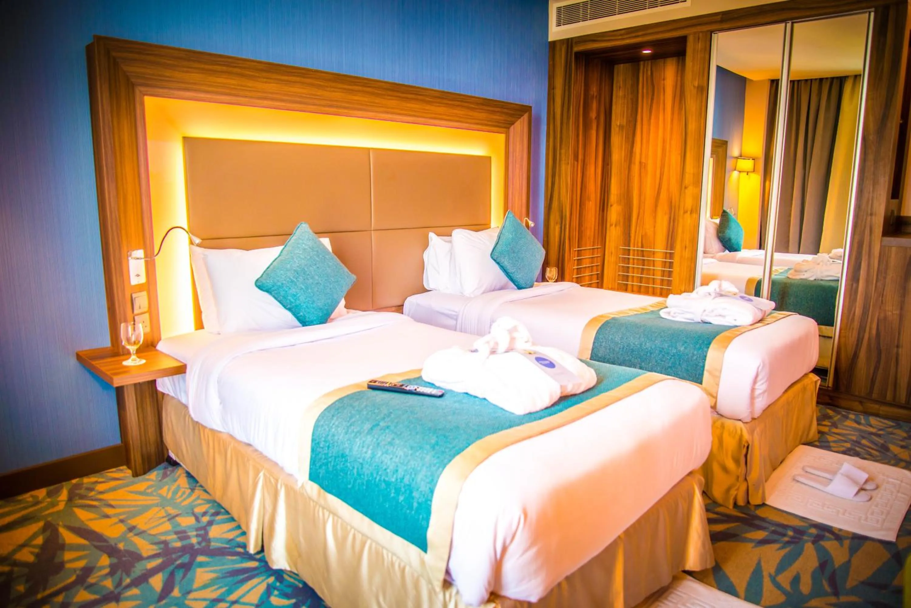 Bed in Novotel Yanbu Albahr