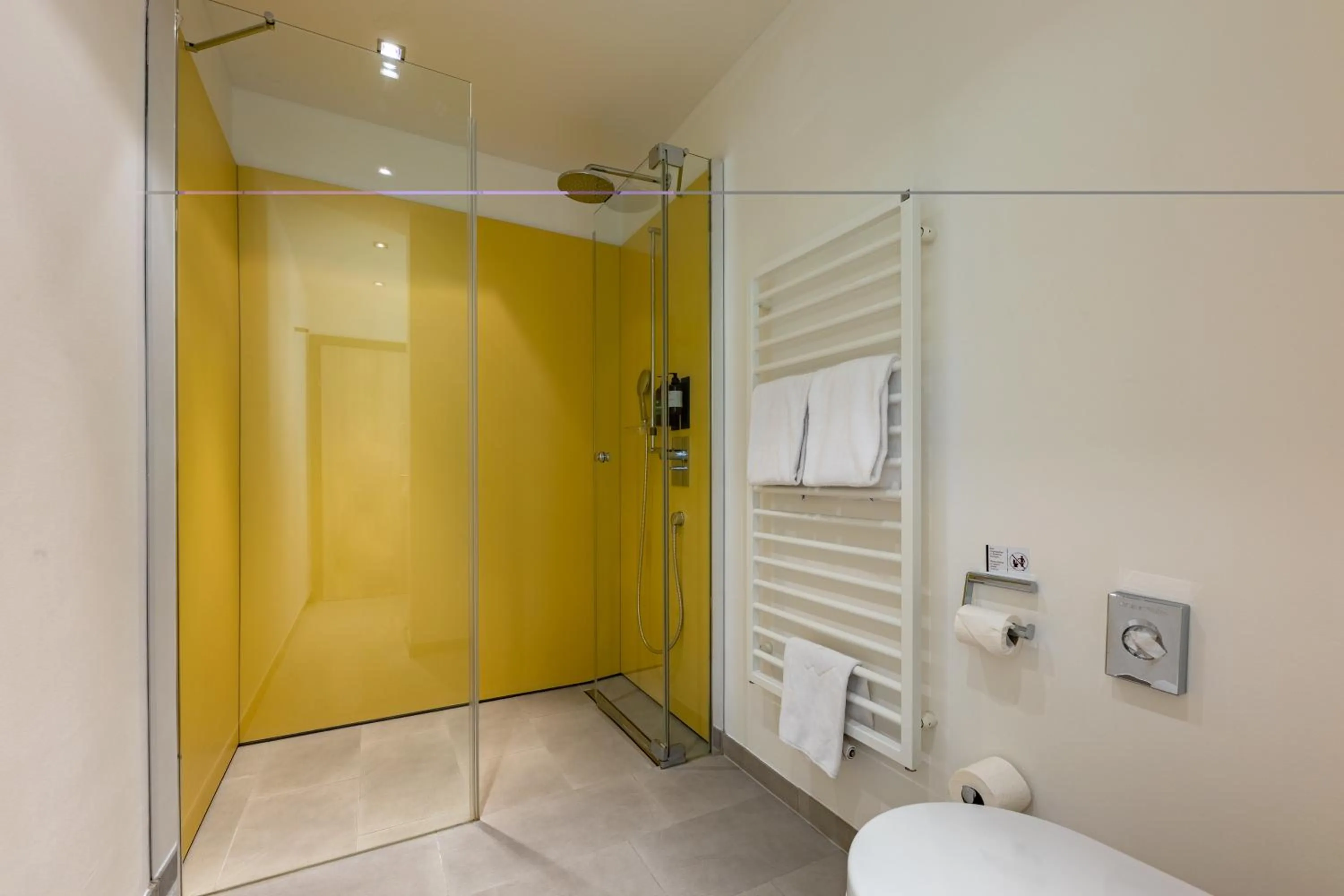 Bathroom in Hotel Wirtshaus Post