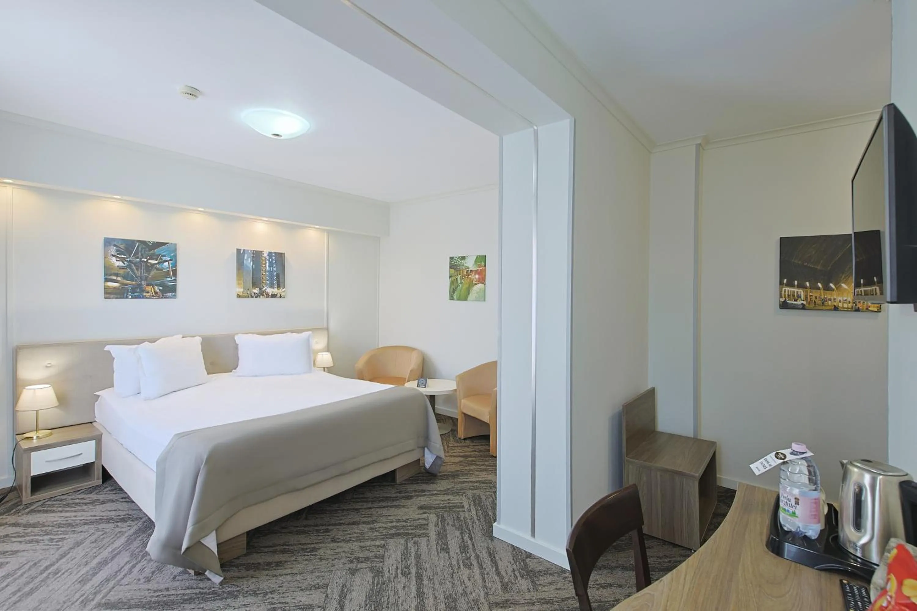 Bed in Potaissa Hotel