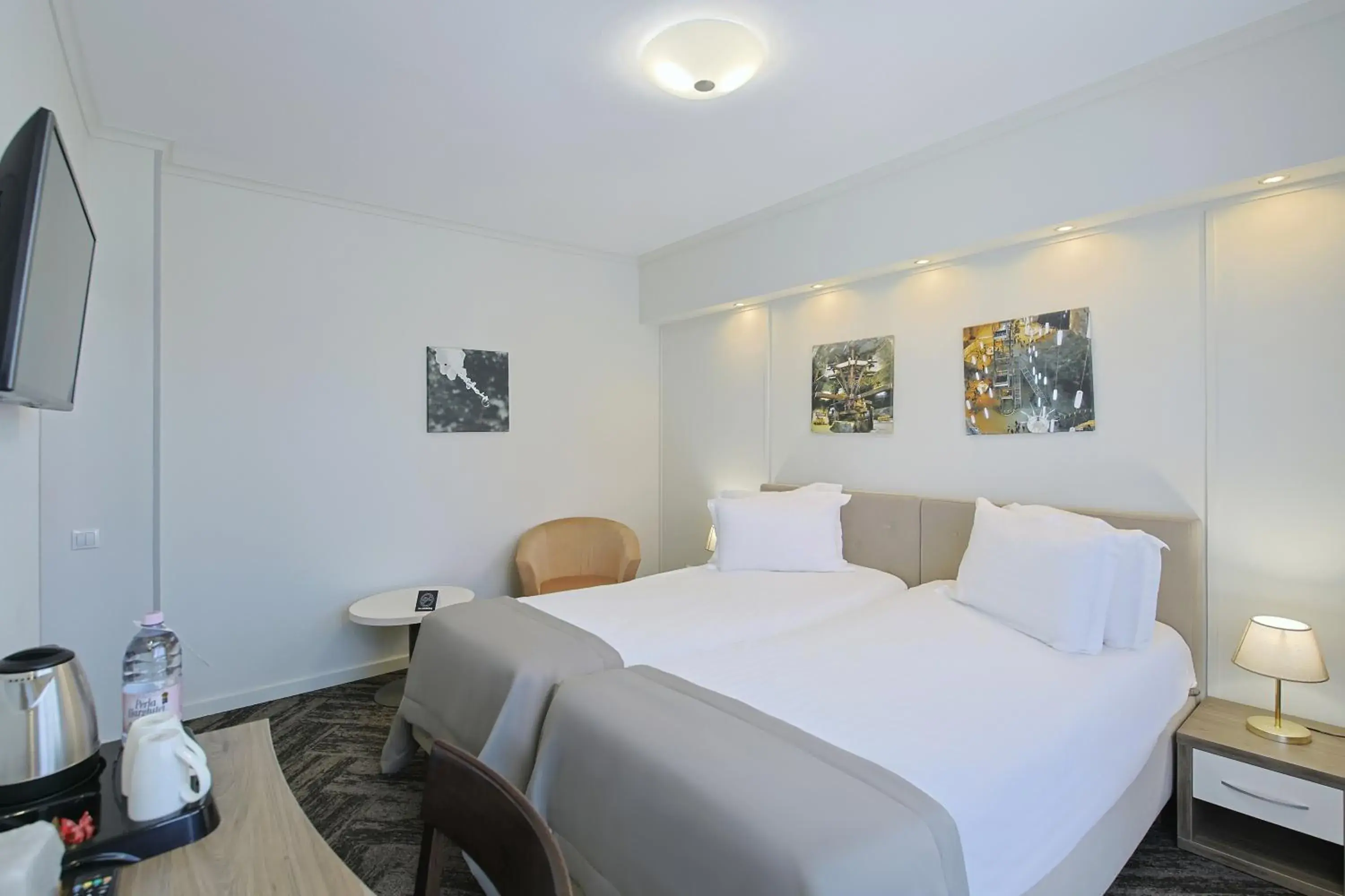 Standard Twin Room - single occupancy in Potaissa Hotel Standard Twin Room - single occupancy in Potaissa Hotel