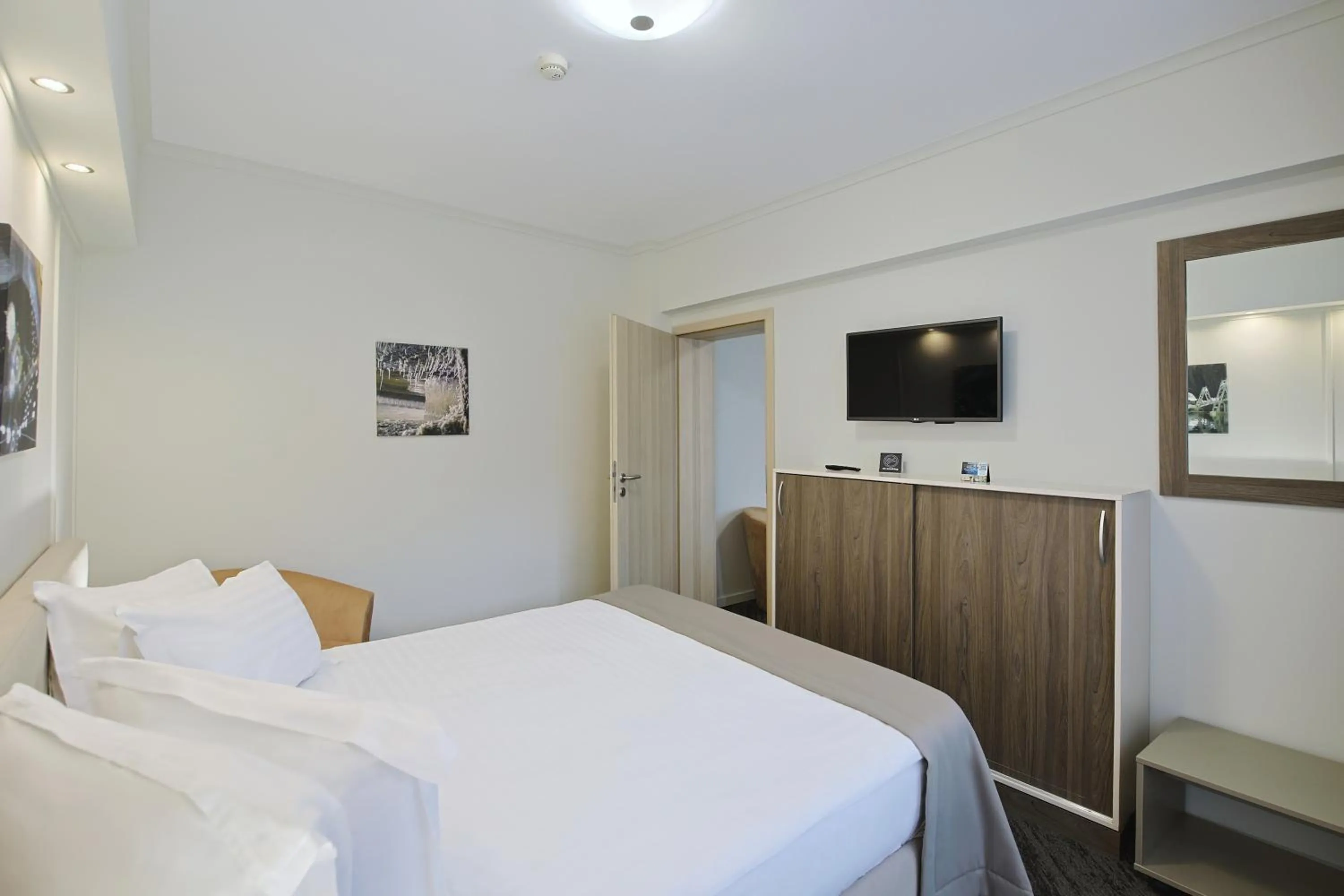 Bed in Potaissa Hotel