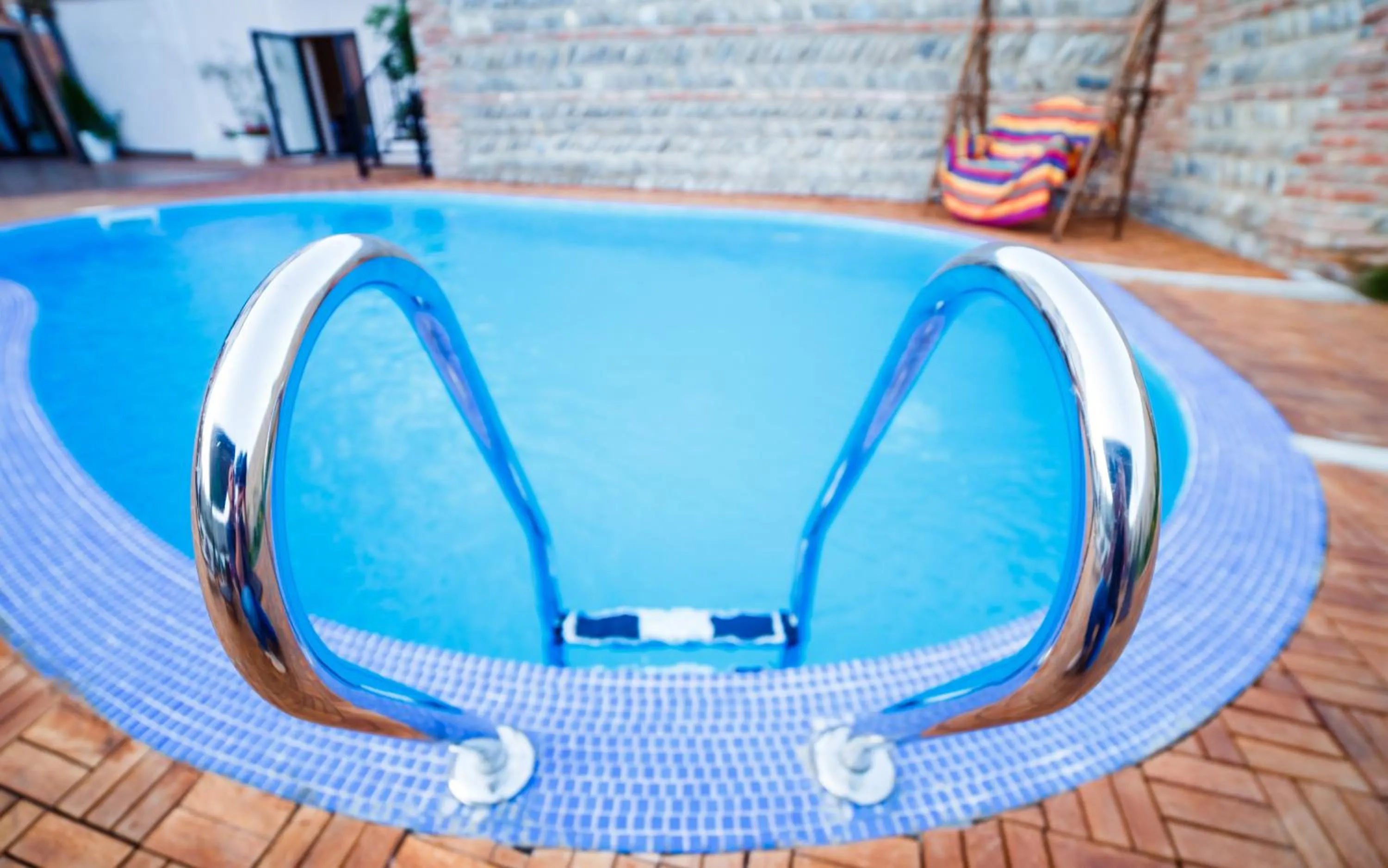 Swimming pool in Hotel Gino Wellness Mtskheta