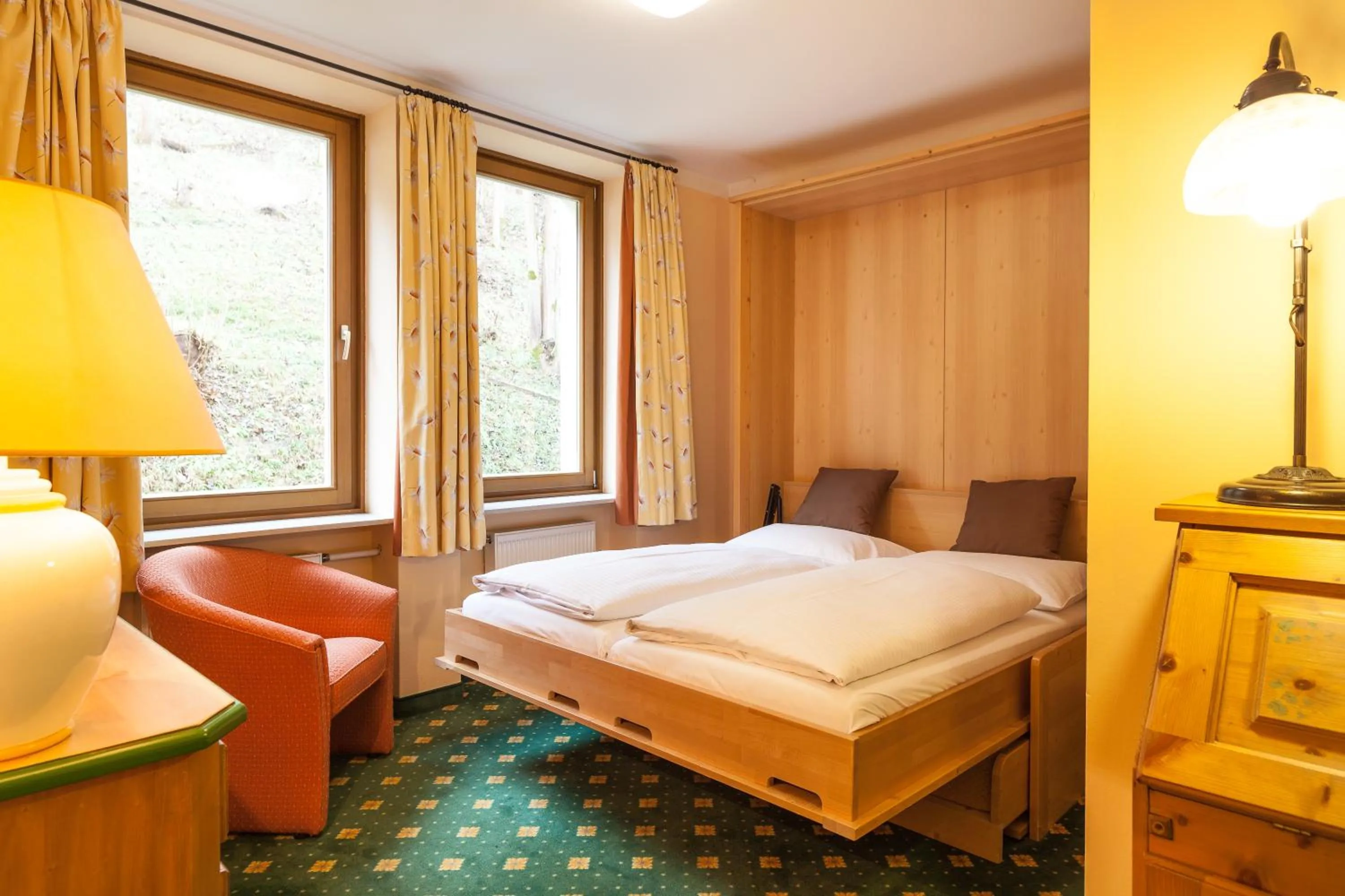 Bedroom, Bed in Hotel St. Georg