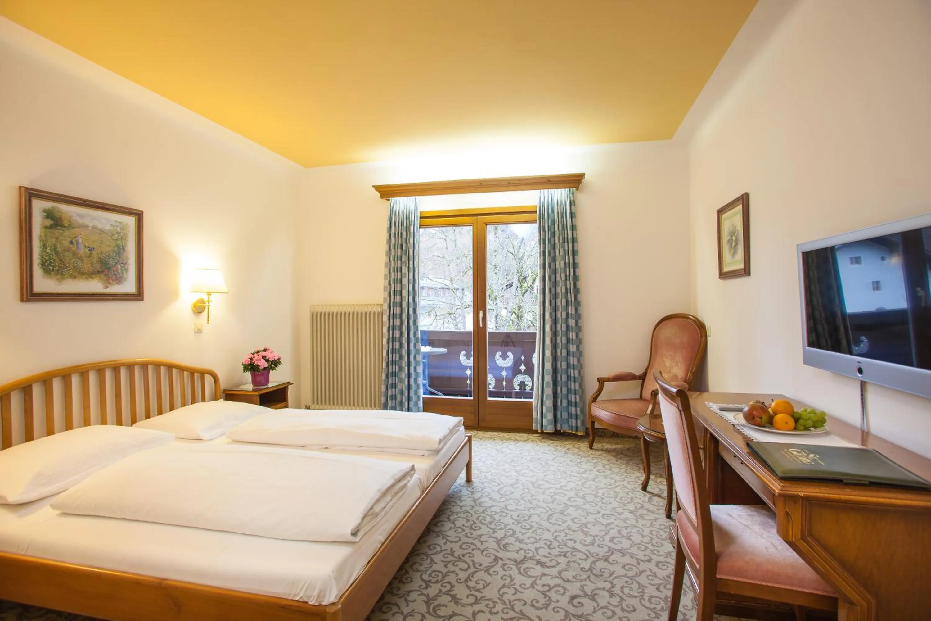 Bedroom, Bed in Hotel St. Georg