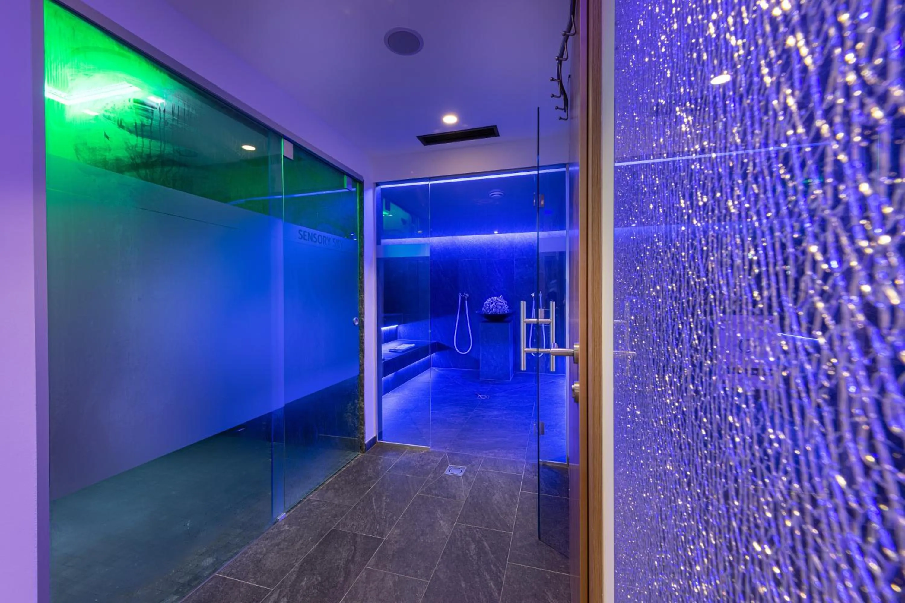 Steam room in Hotel Puint