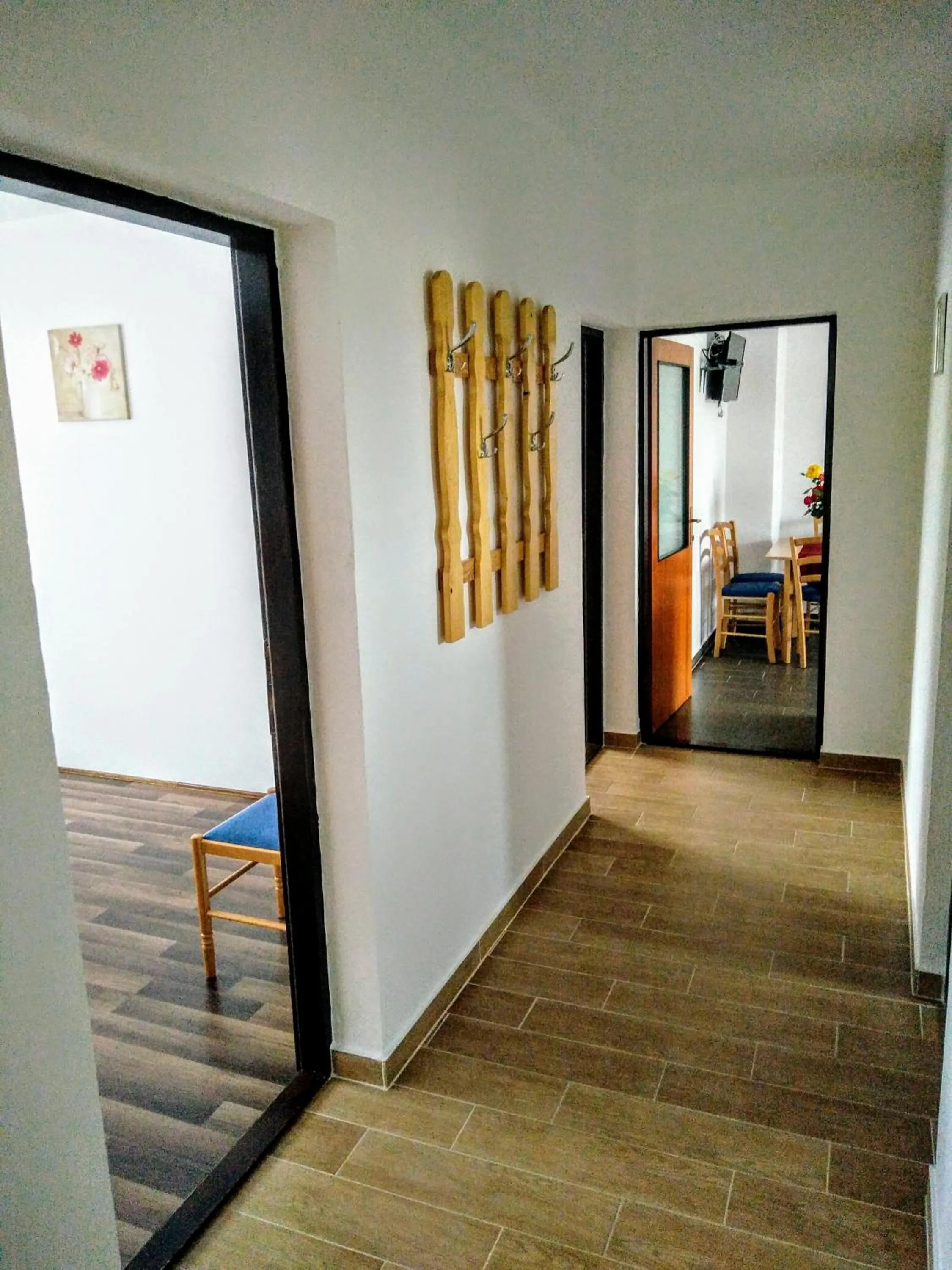 Area and facilities in House Naomi