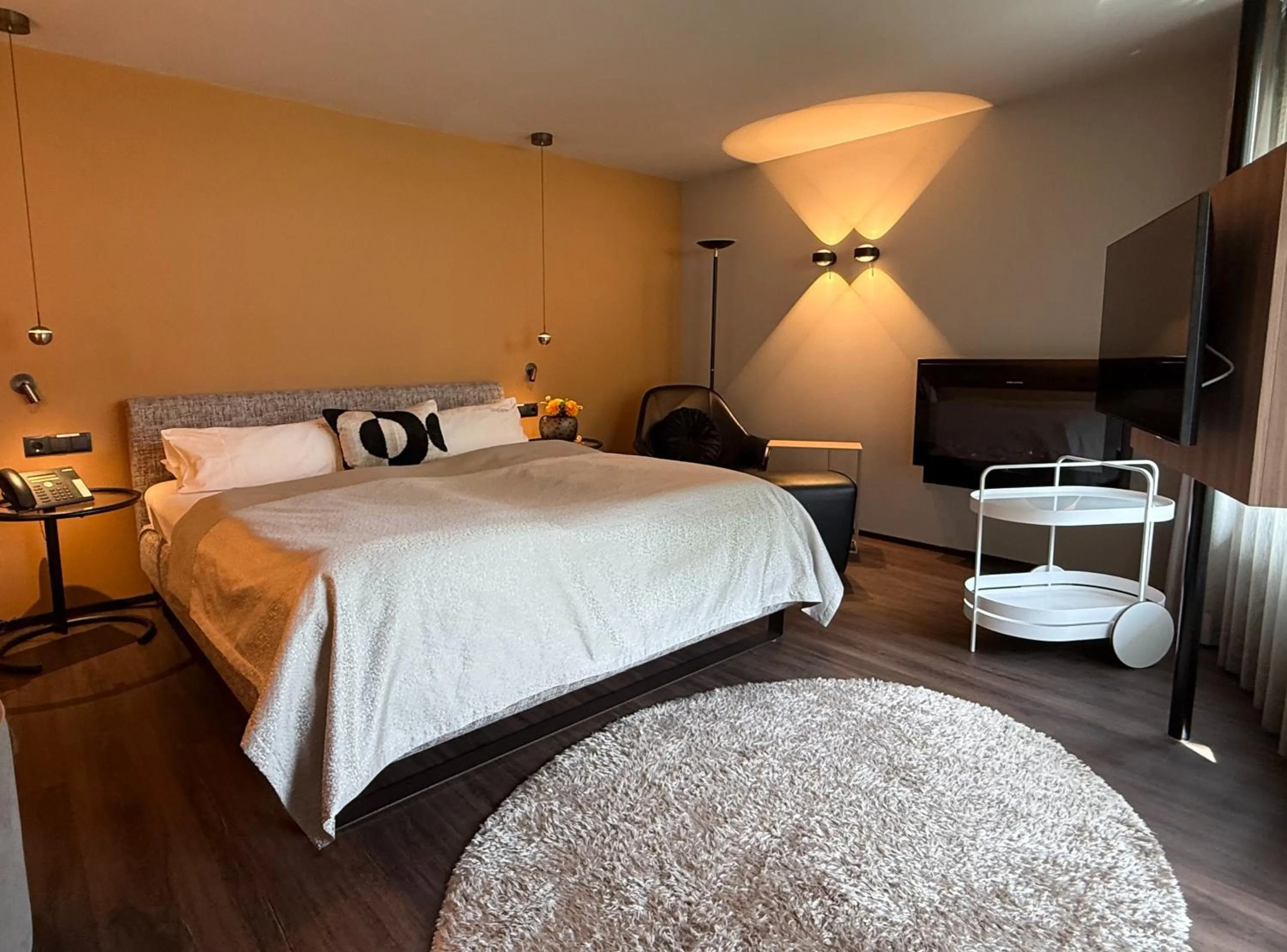 Photo of the whole room, Bed in hirschen dornbirn - das boutiquestyle hotel - skyrelax & wellness im rooftop