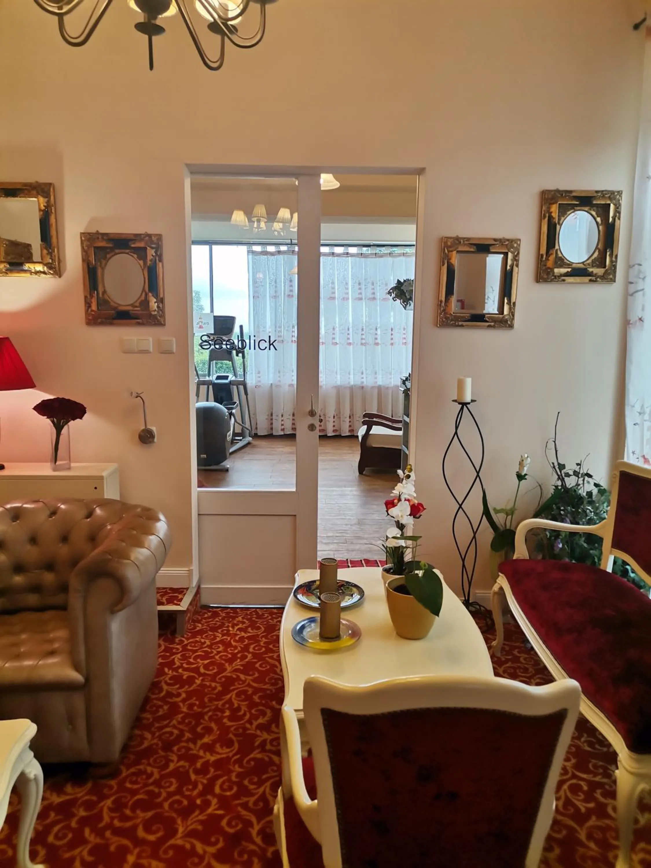 Lobby or reception in Hotel Al Faro Lodge am See