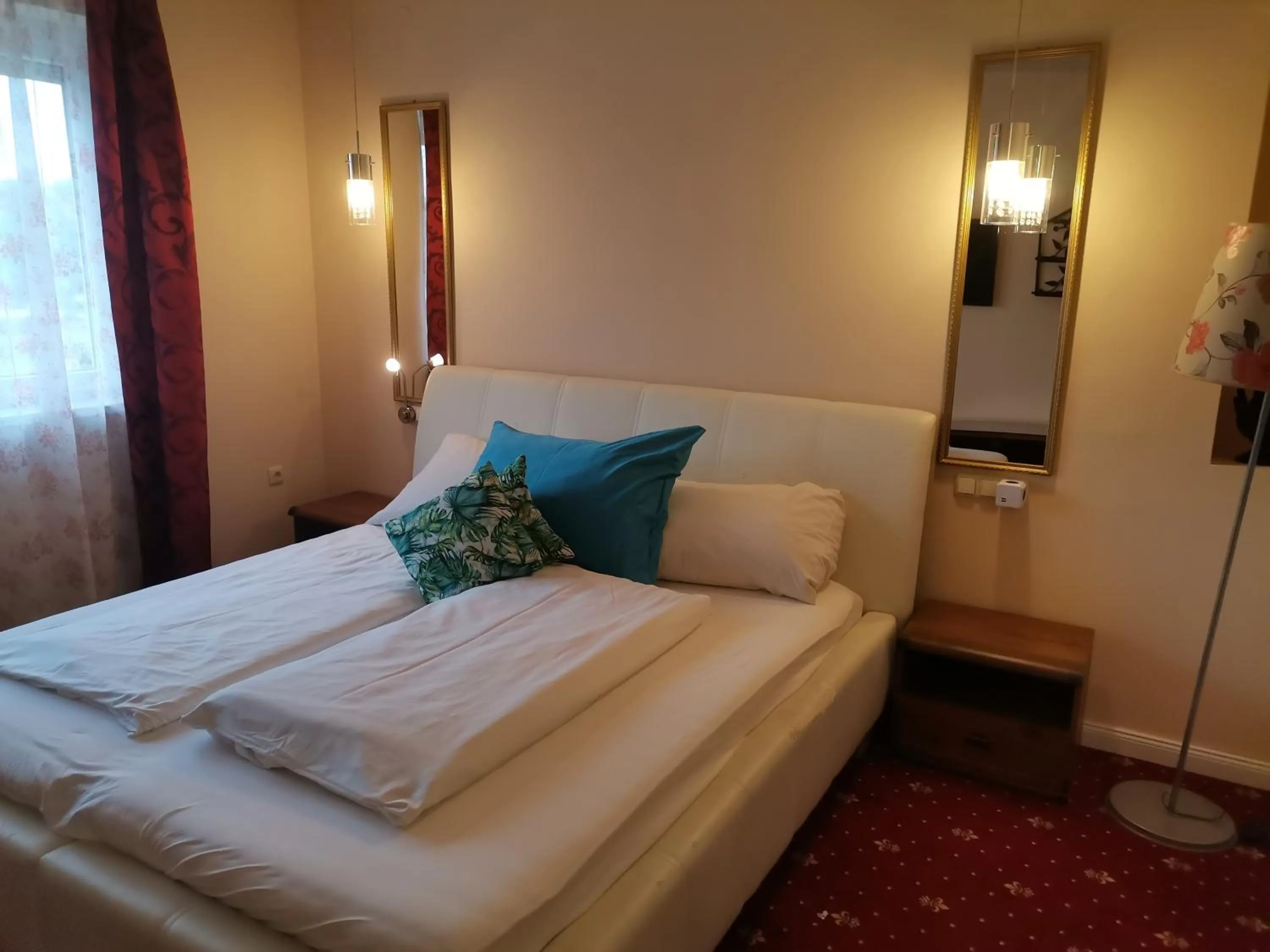 Bed in Hotel Al Faro Lodge am See