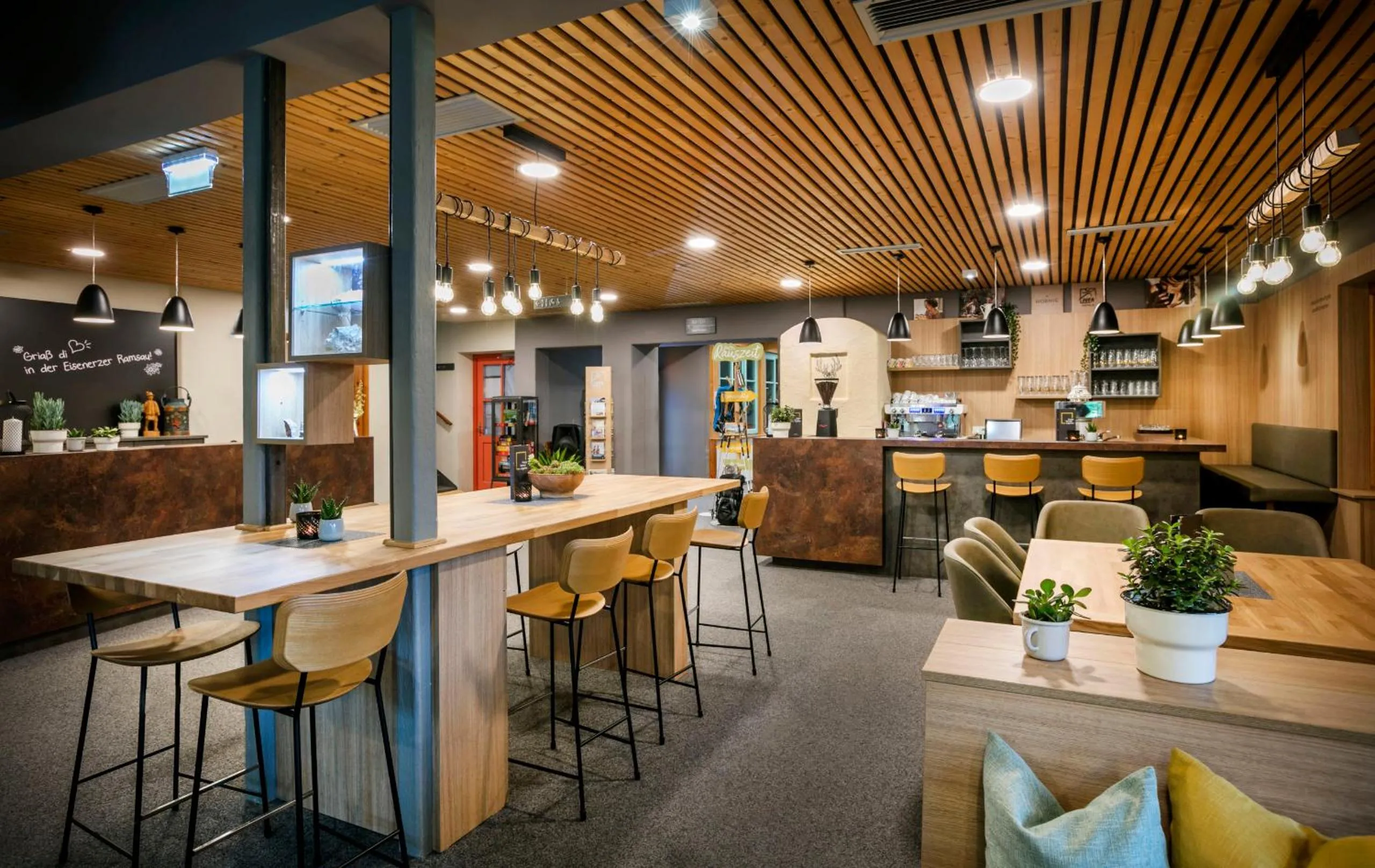 Restaurant/places to eat in JUFA Hotel Eisenerzer Ramsau