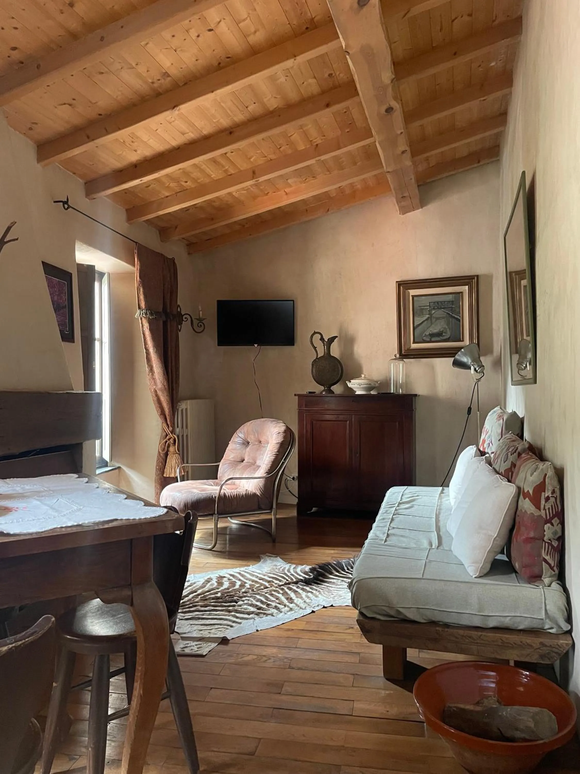 Lounge or bar in Via Col Tempo