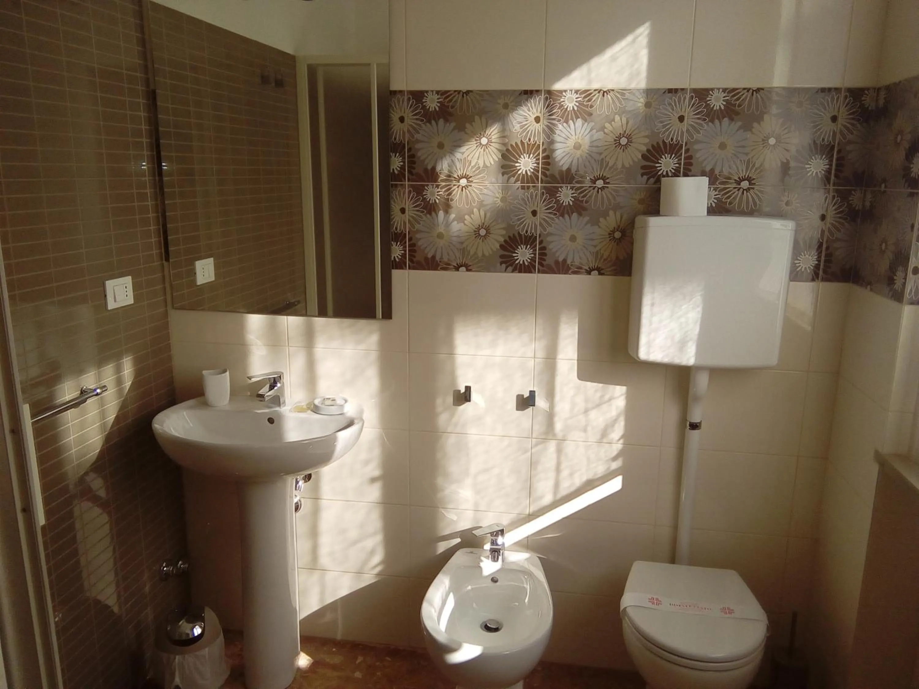 Bathroom in Gardenia Guest House