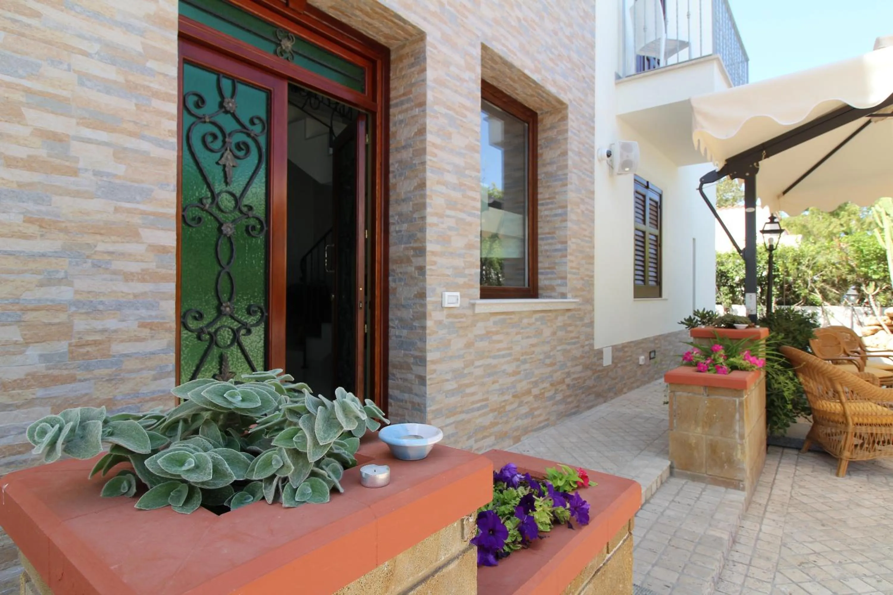 Facade/entrance in B&B Villa Bea