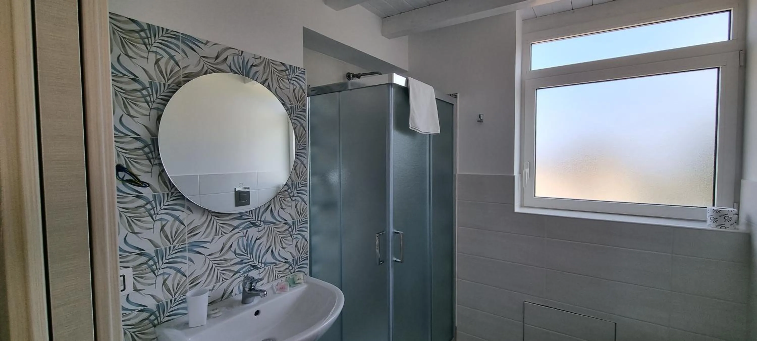 Shower in B&B Villa Bea