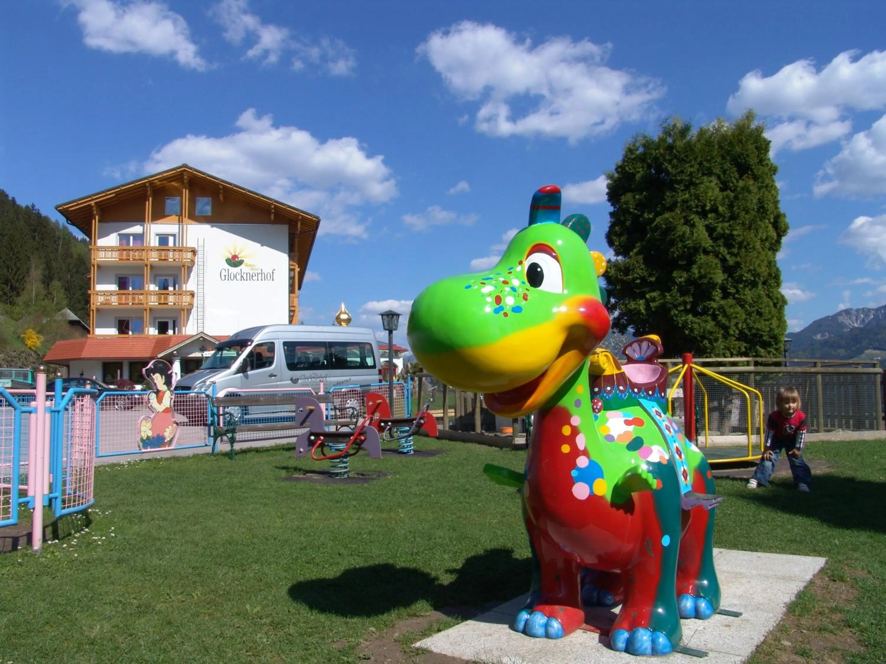 Property building in Hotel Glocknerhof