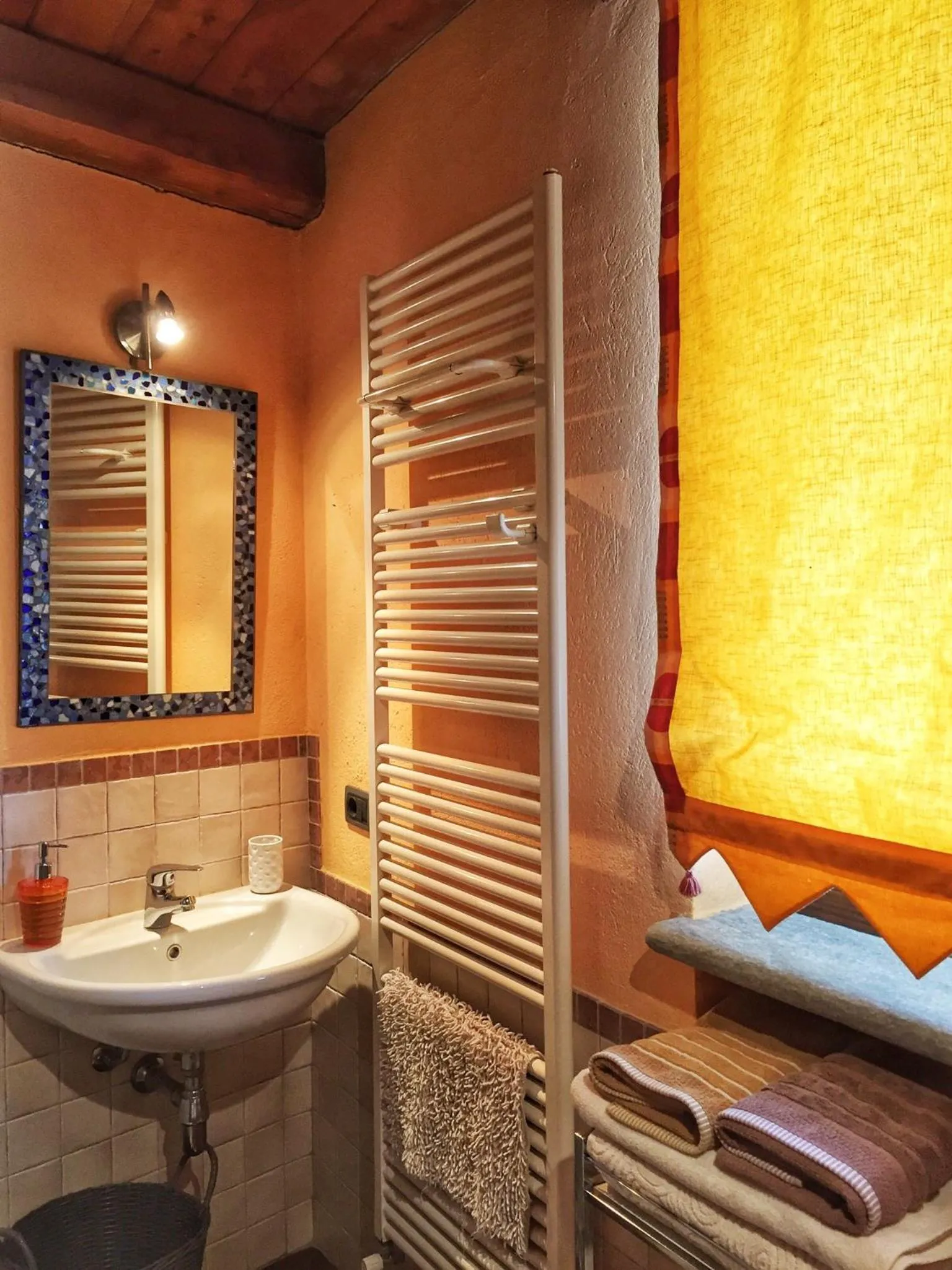 Shower in Cascina Baresane